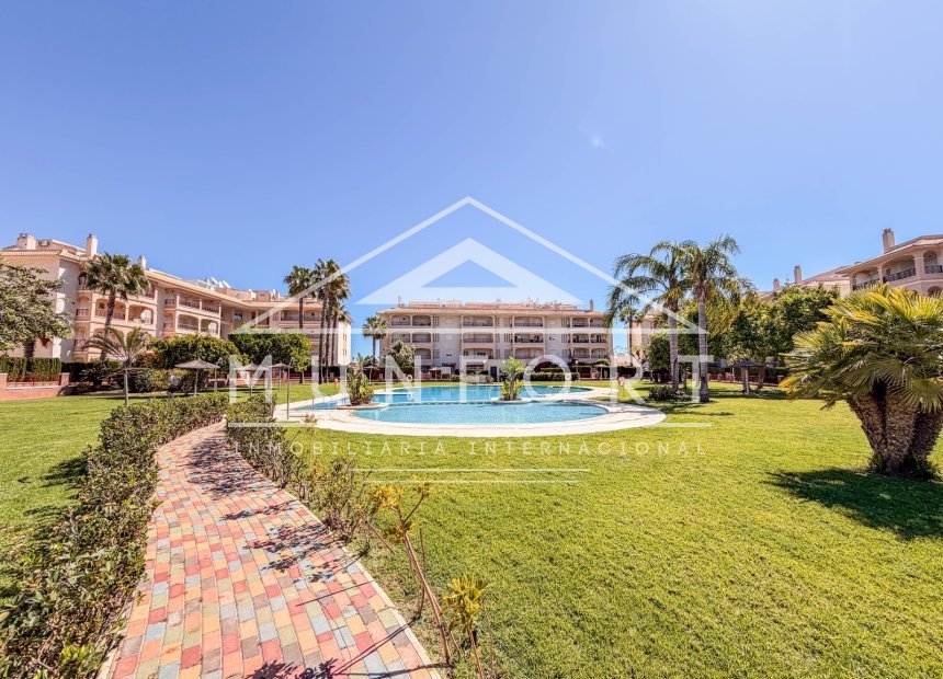 Återförsäljning - Lägenheter -
Orihuela Costa - Playa Flamenca