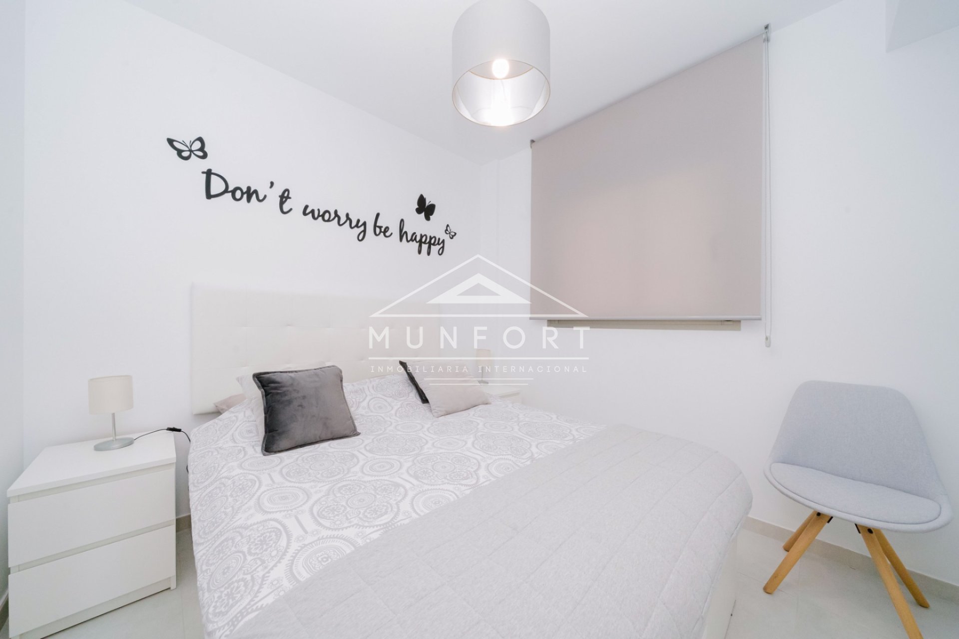 Återförsäljning - Lägenheter -
Orihuela Costa - Villamartín