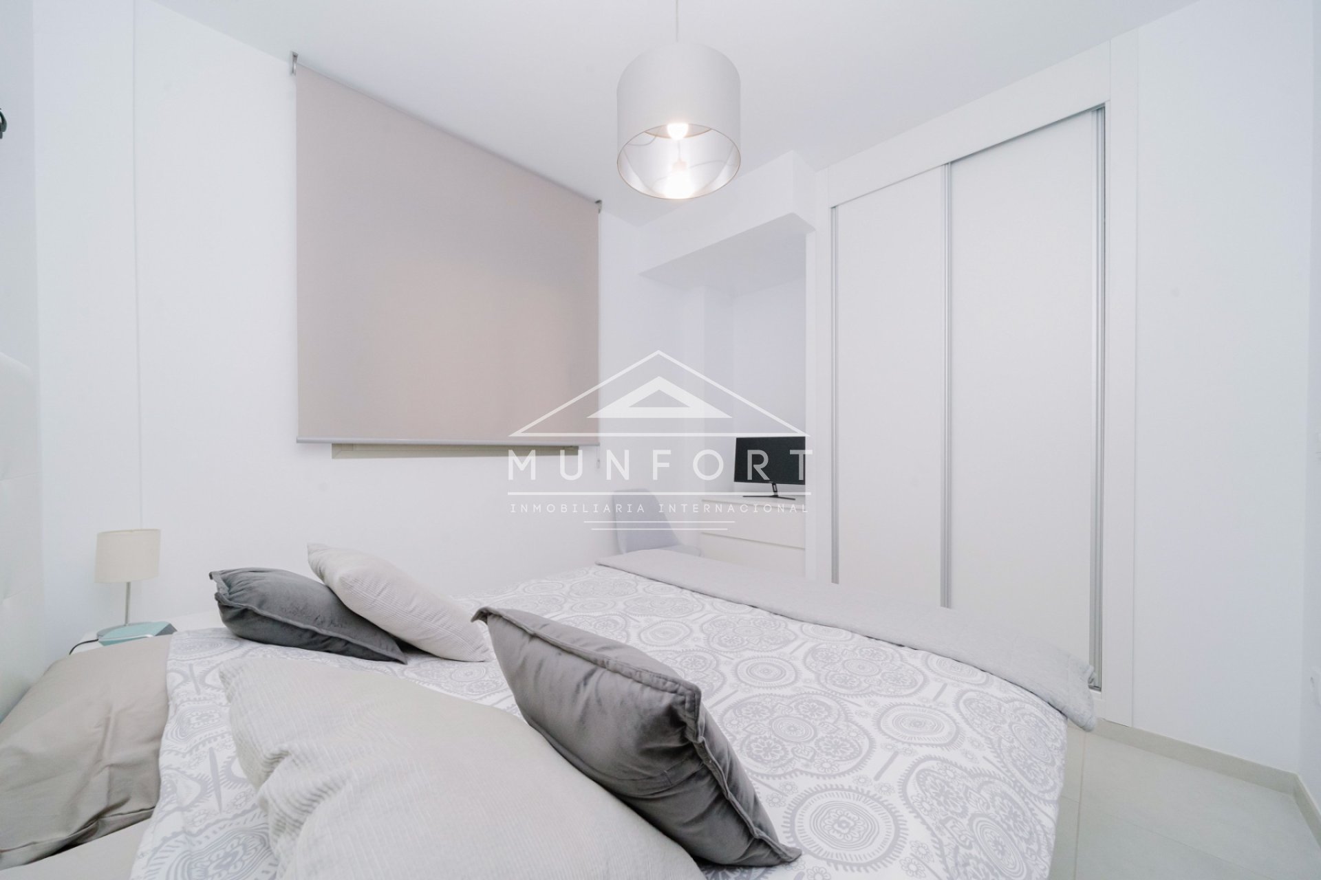 Återförsäljning - Lägenheter -
Orihuela Costa - Villamartín