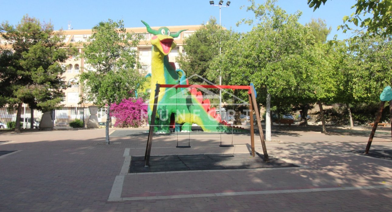 Återförsäljning - Lägenheter -
Torrevieja - Centro - Torrevieja