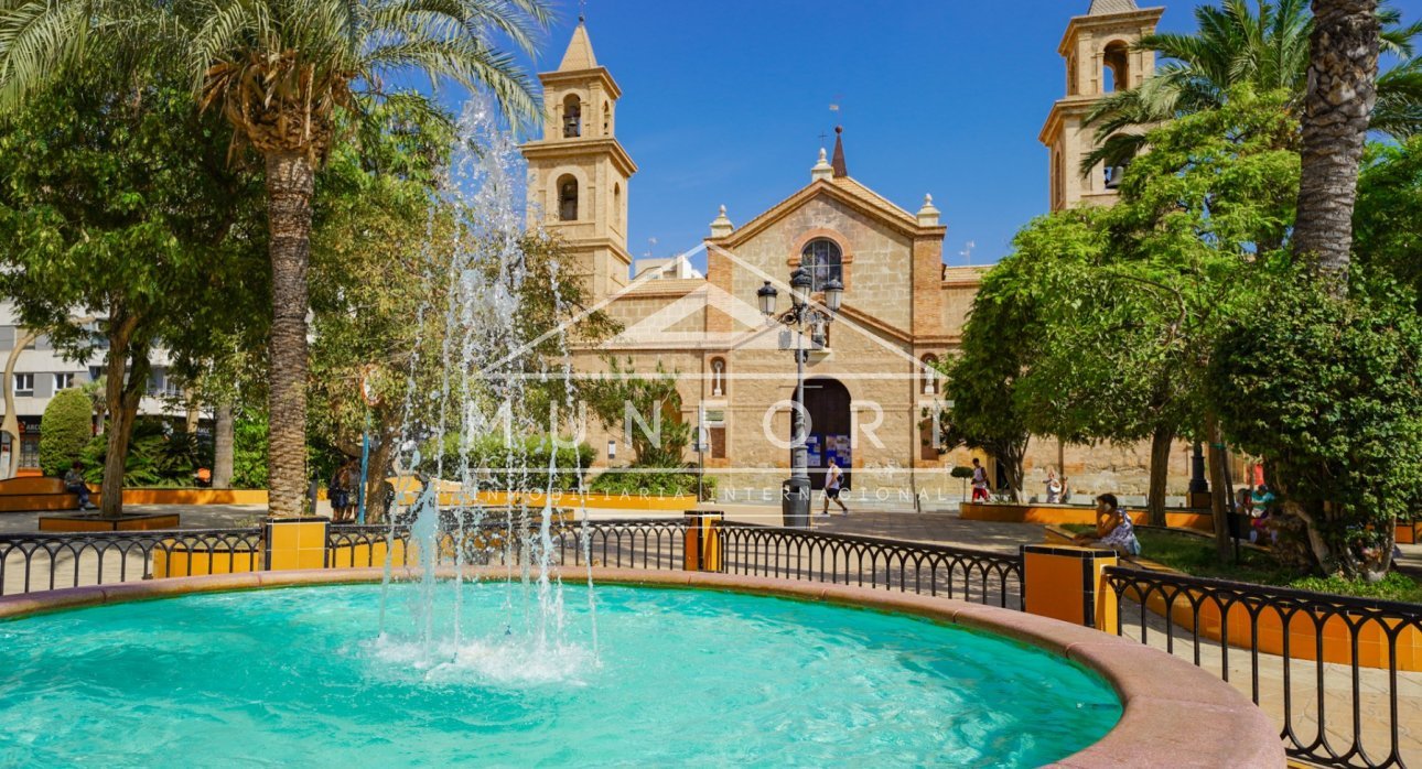 Återförsäljning - Lägenheter -
Torrevieja - Centro - Torrevieja