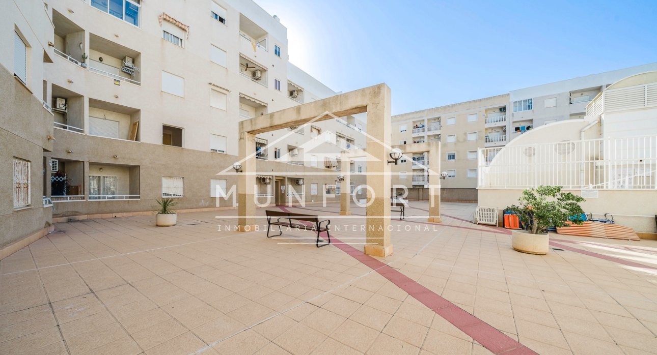 Återförsäljning - Lägenheter -
Torrevieja - Centro - Torrevieja