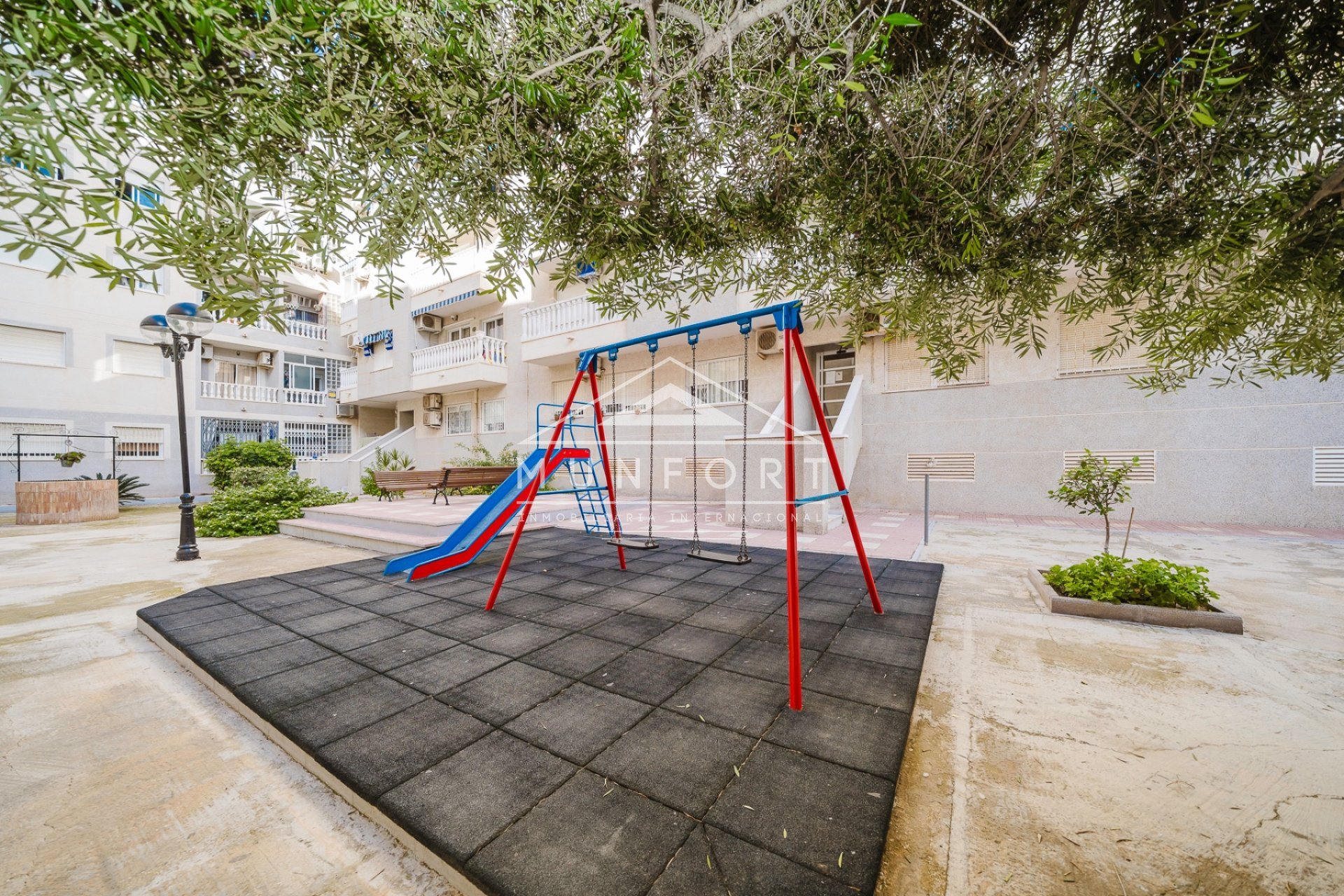 Återförsäljning - Lägenheter -
Torrevieja - Centro - Torrevieja