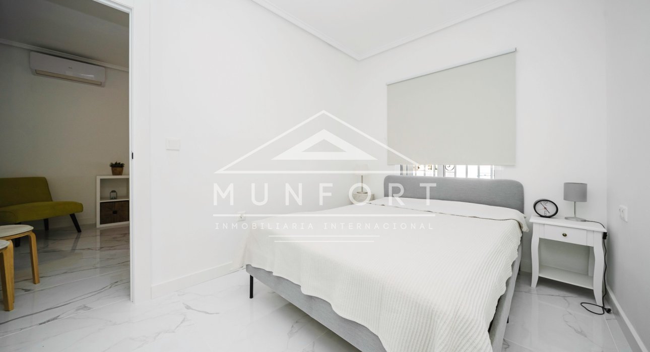 Återförsäljning - Lägenheter -
Torrevieja - Centro - Torrevieja