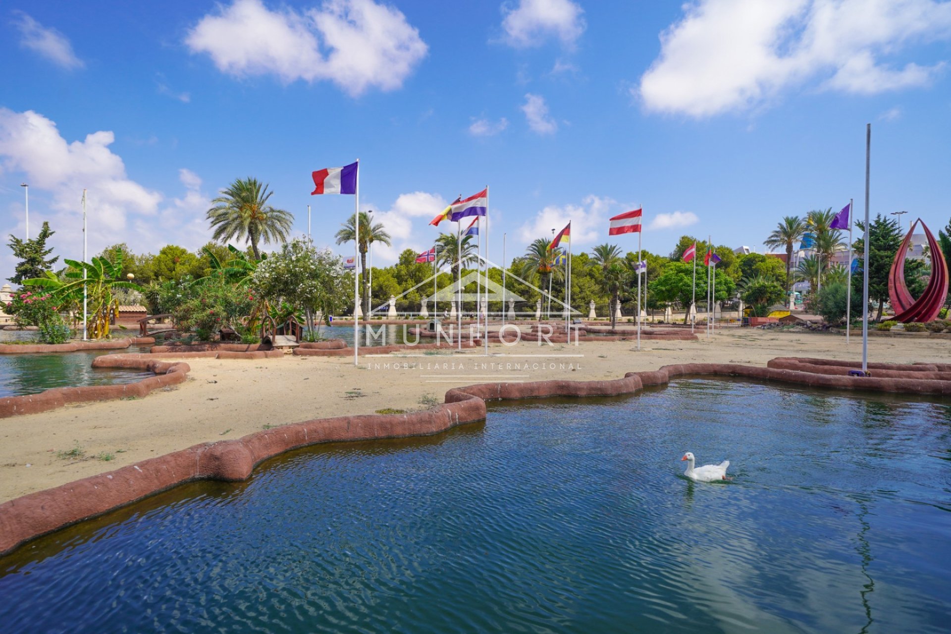 Återförsäljning - Lägenheter -
Torrevieja