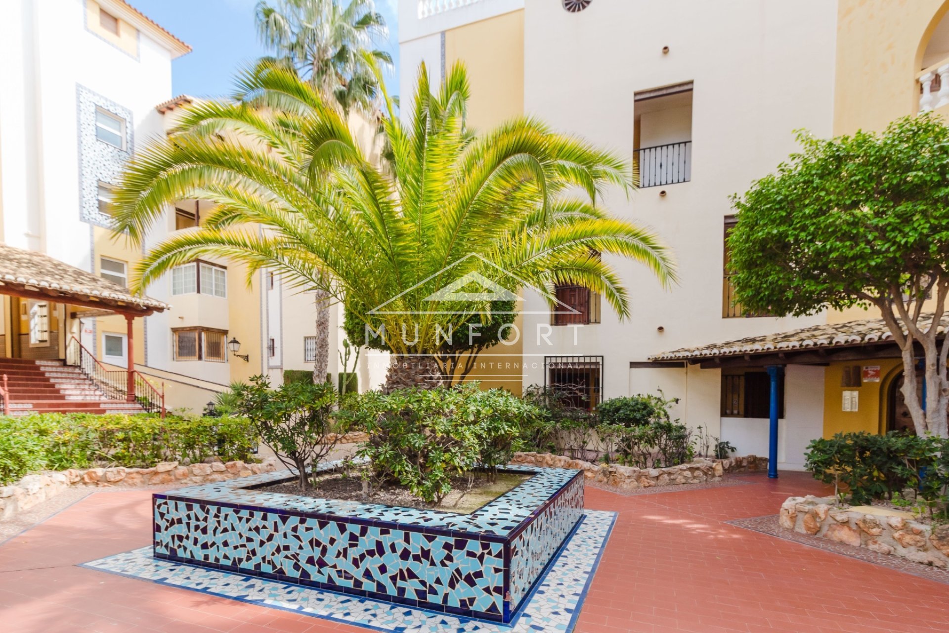 Återförsäljning - Lägenheter -
Torrevieja