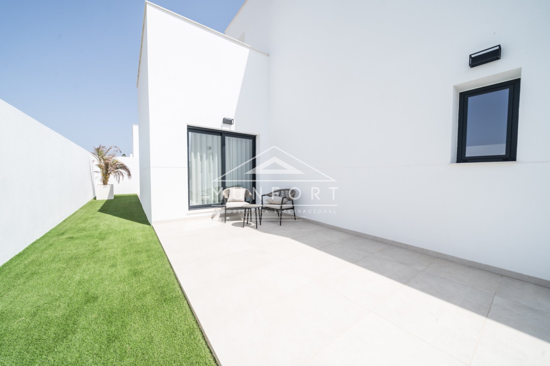 Återförsäljning - Lyxvillor -
Alcázares, Los - Los Alc&aacute;zares