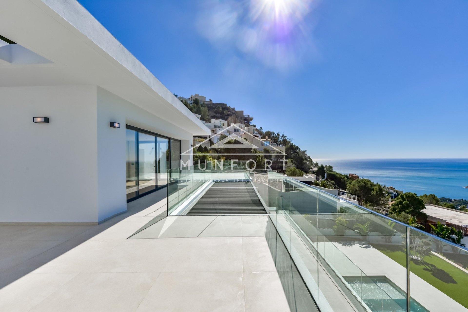 Återförsäljning - Lyxvillor -
Altea - Altea Hills