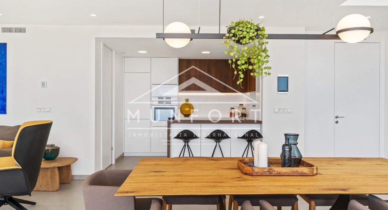 Återförsäljning - Lyxvillor -
Altea