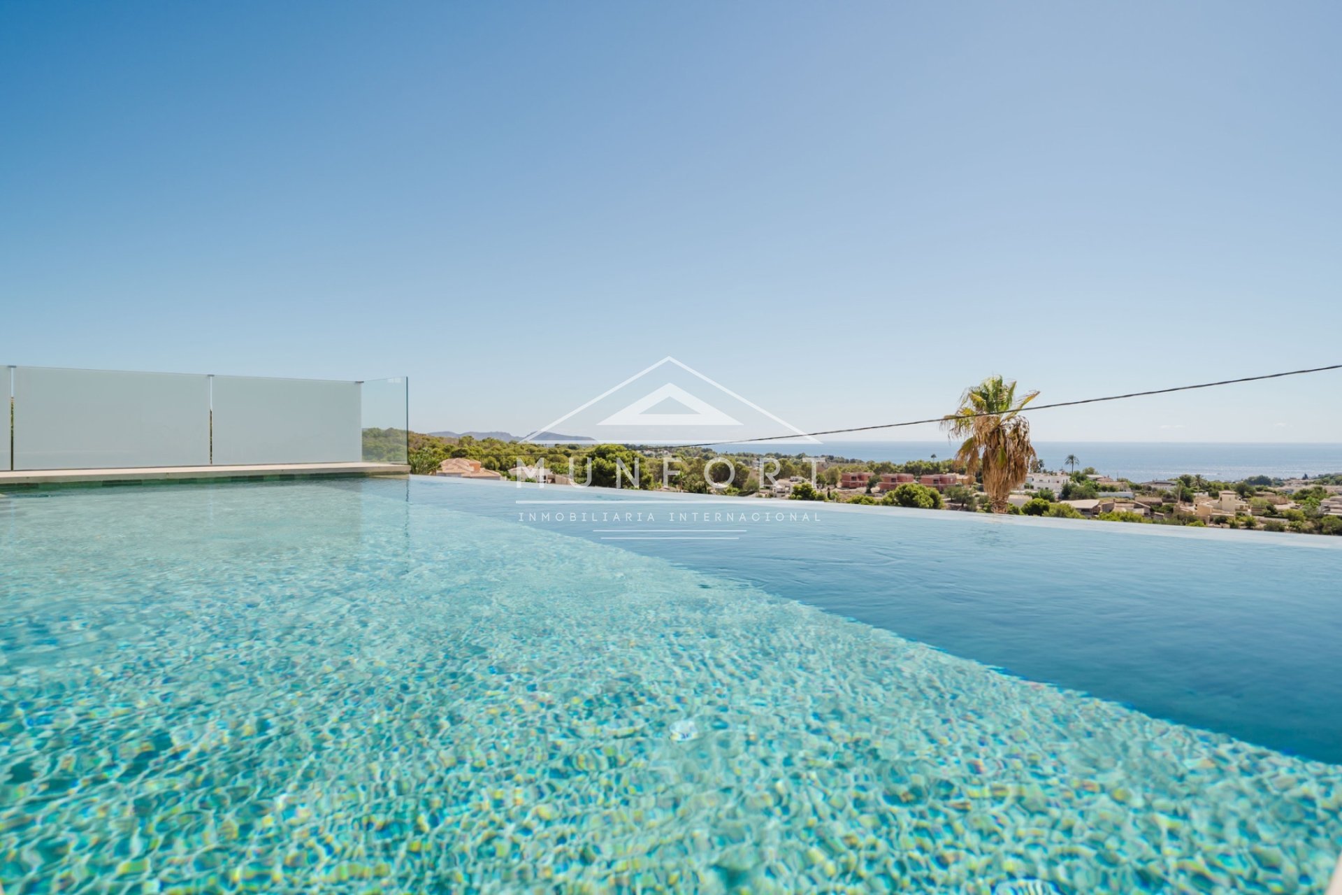 Återförsäljning - Lyxvillor -
Calpe