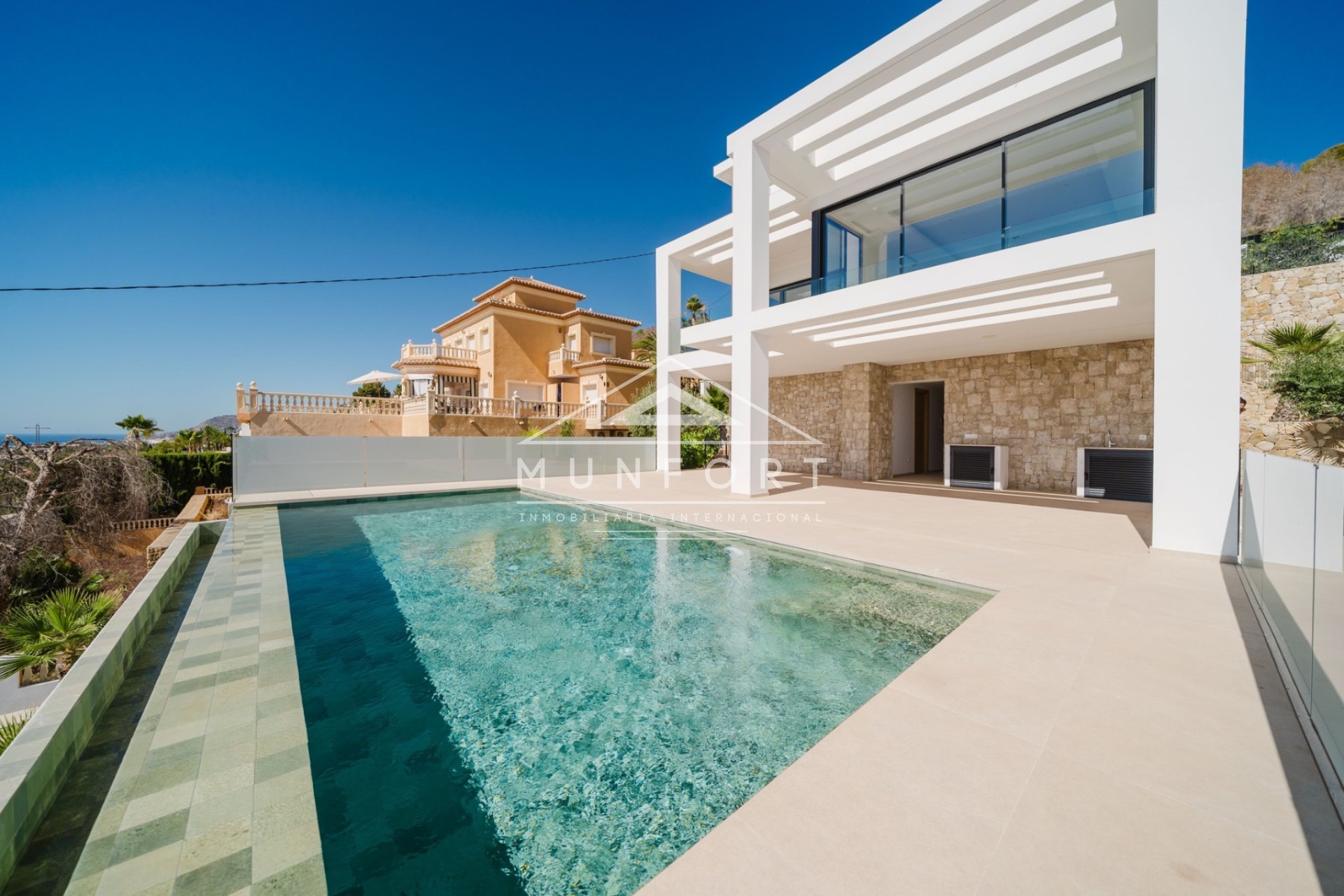 Återförsäljning - Lyxvillor -
Calpe