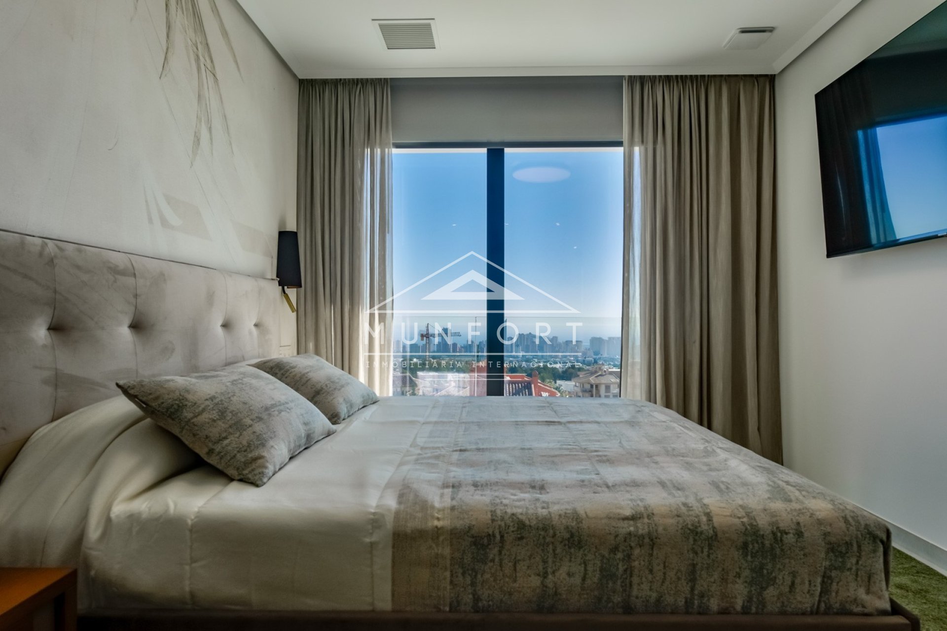 Återförsäljning - Lyxvillor -
Finestrat - Sierra Cortina