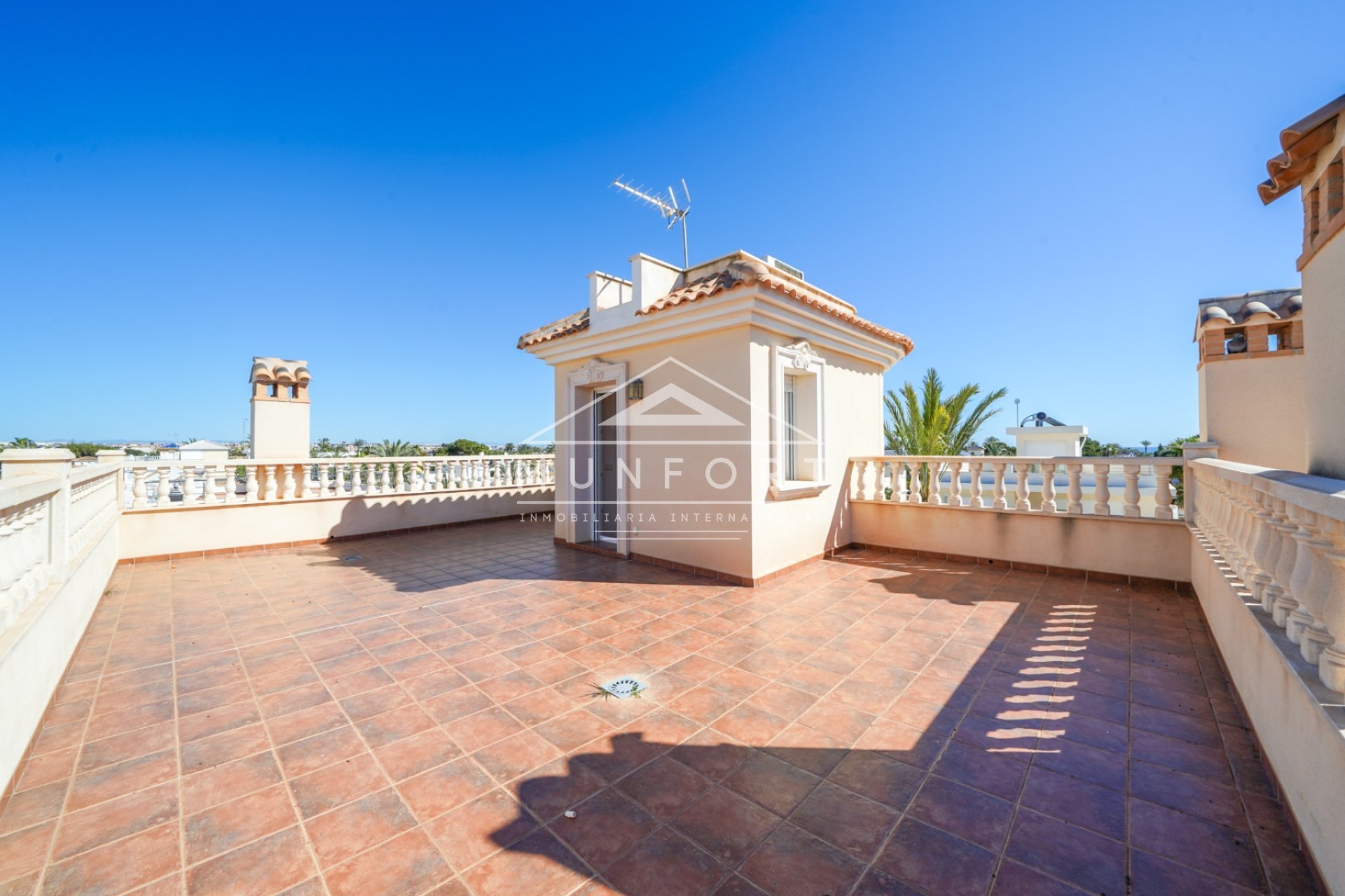 Återförsäljning - Lyxvillor -
Orihuela Costa - Cabo Roig