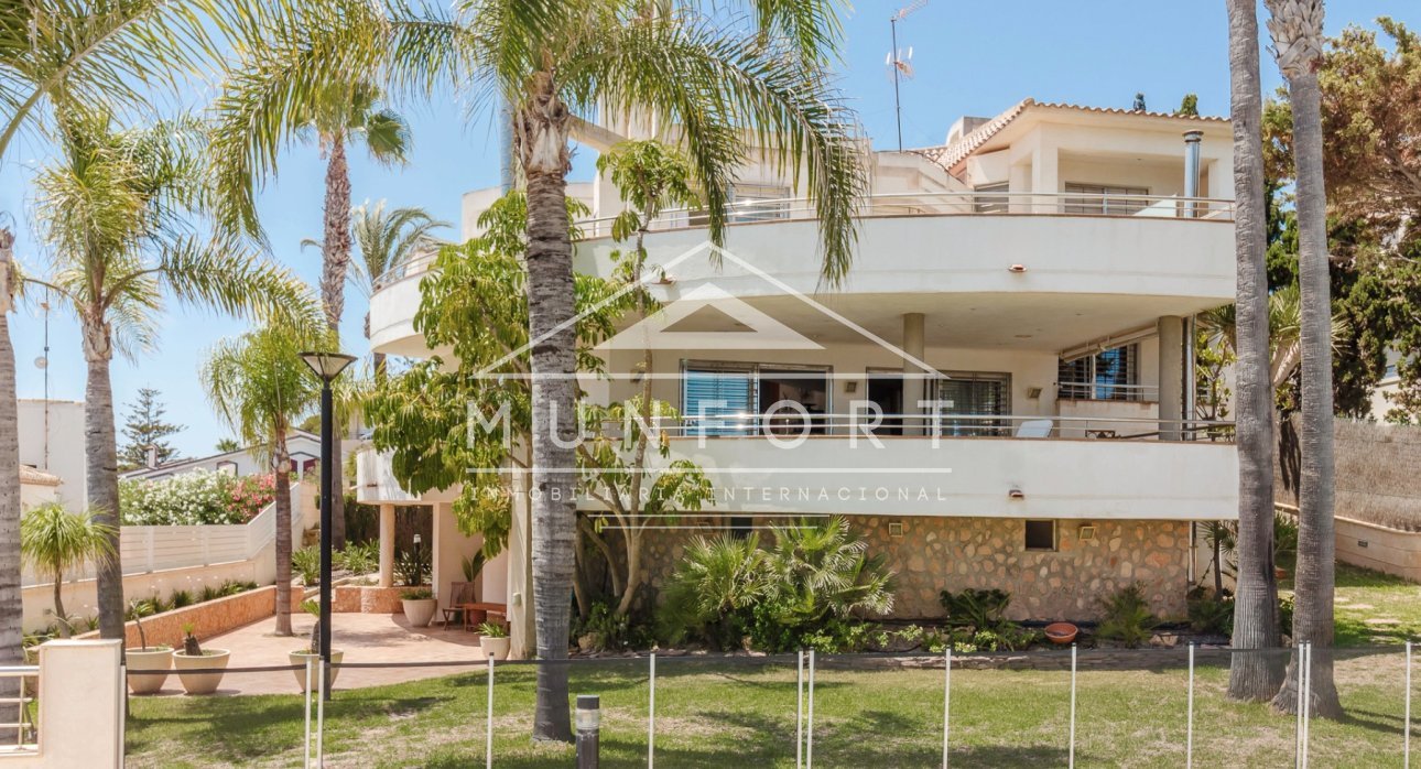 Återförsäljning - Lyxvillor -
Orihuela Costa - Dehesa de Campoamor