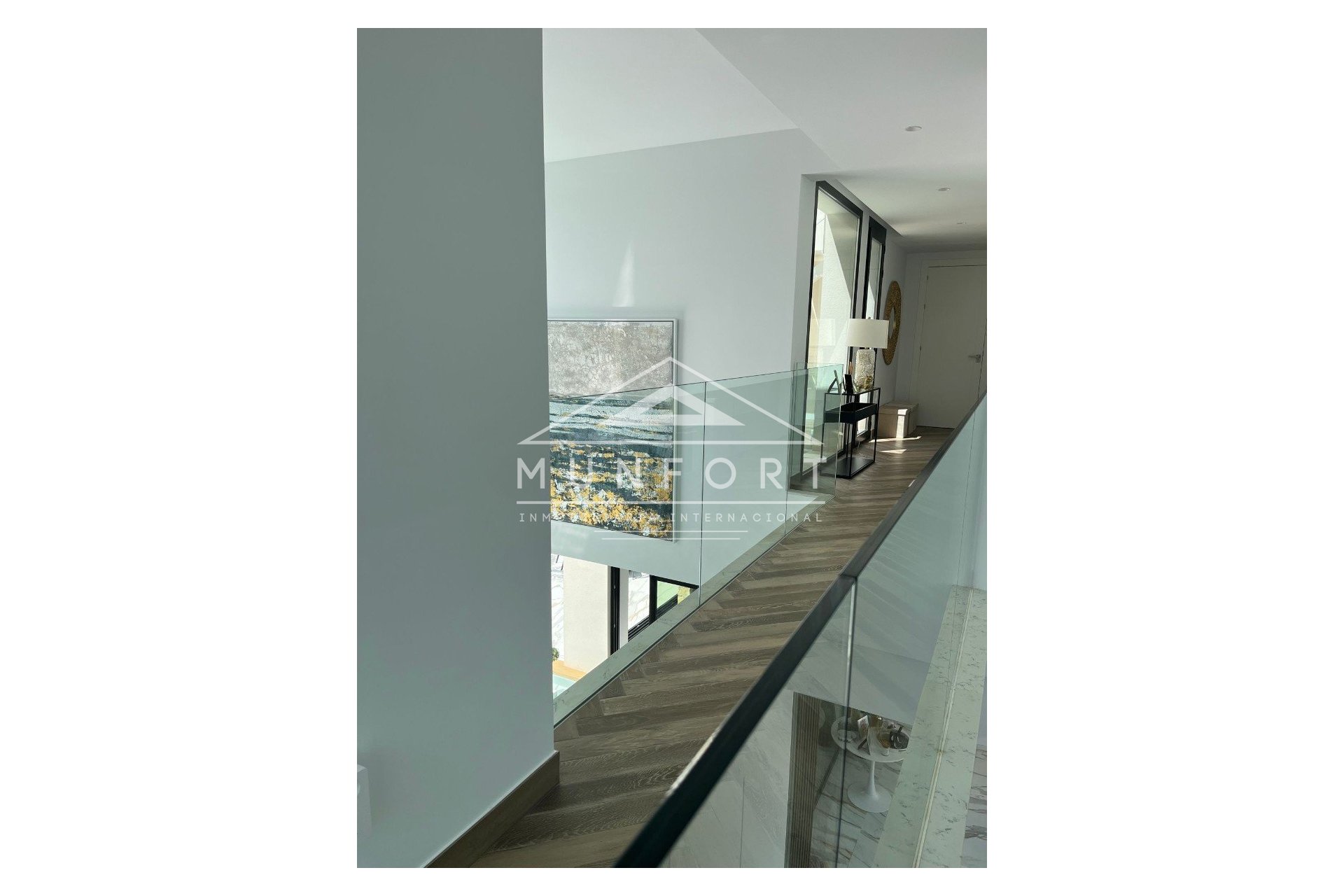 Återförsäljning - Lyxvillor -
Orihuela Costa - Las Colinas Golf