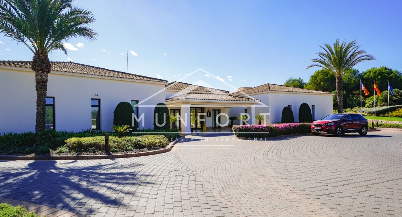 Återförsäljning - Lyxvillor -
Orihuela Costa - Las Colinas Golf