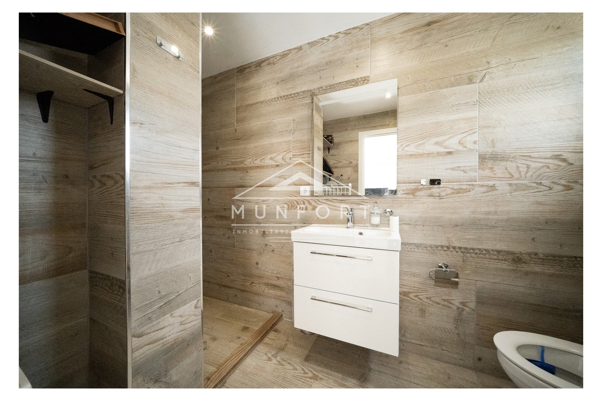 Återförsäljning - Lyxvillor -
Orihuela Costa - Villamartín