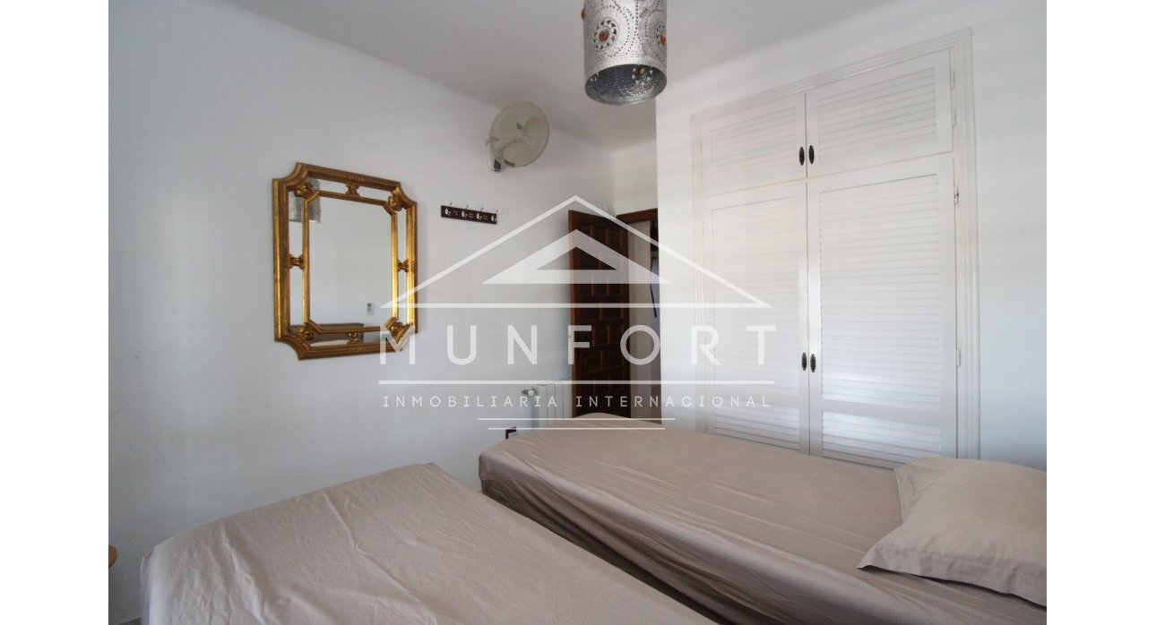 Återförsäljning - Lyxvillor -
Orihuela Costa - Villamartin