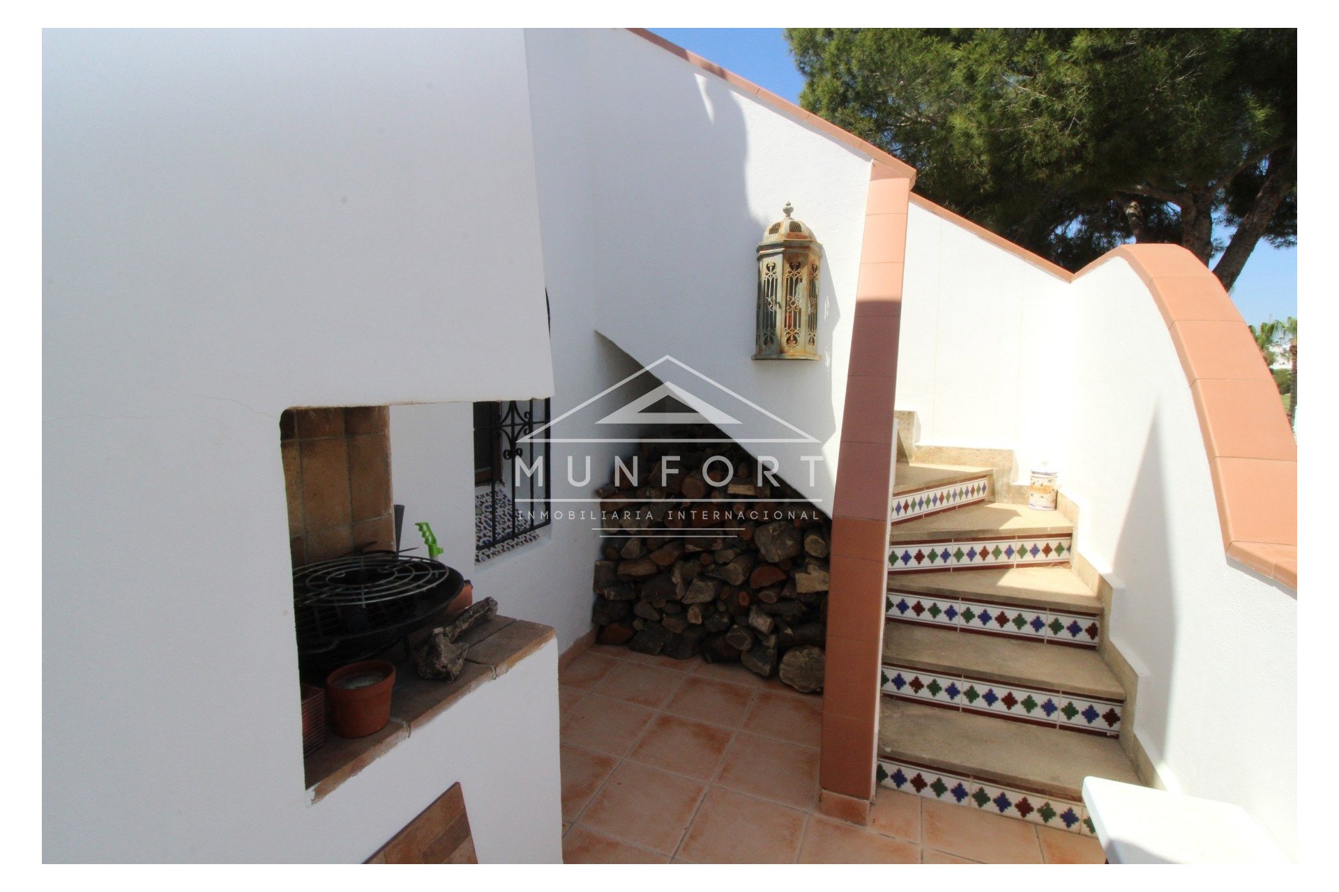 Återförsäljning - Lyxvillor -
Orihuela Costa - Villamartin