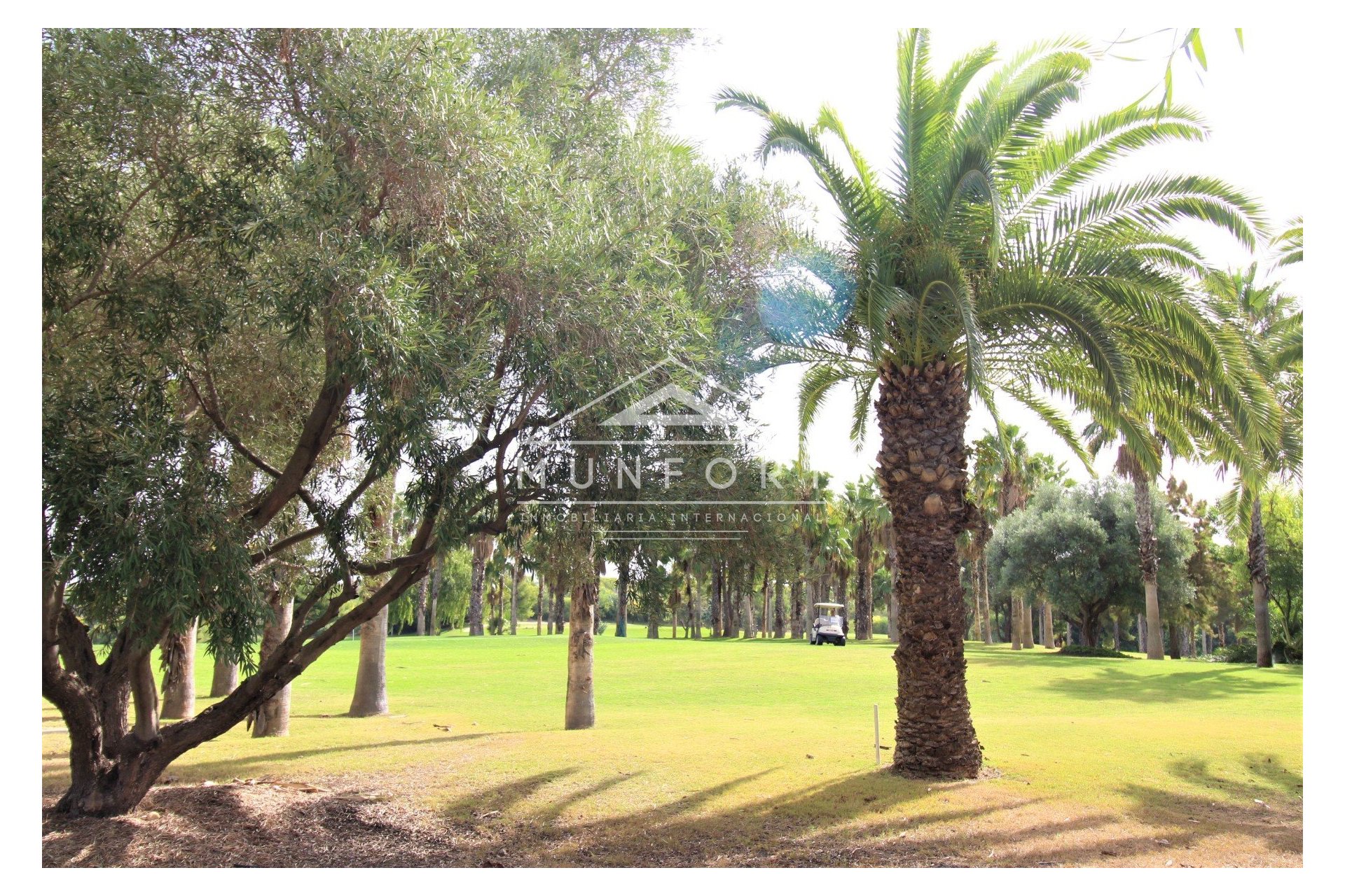 Återförsäljning - Lyxvillor -
Orihuela Costa - Villamartin