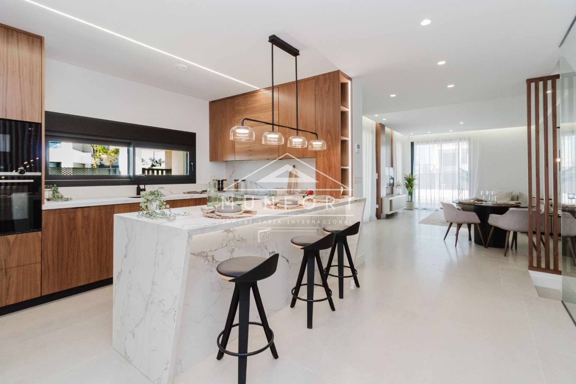 Återförsäljning - Lyxvillor -
Torre-Pacheco - Santa Rosal&iacute;a Lake and Life Resort