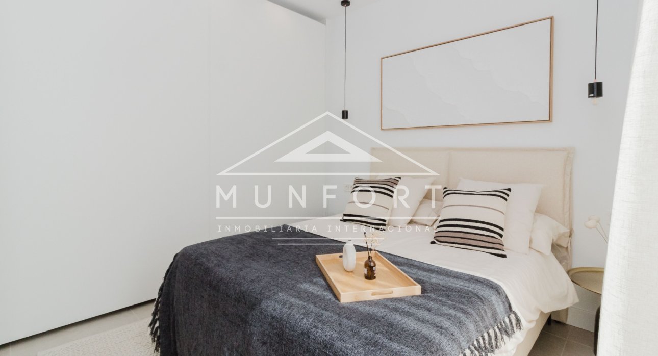 Återförsäljning - Lyxvillor -
Torre-Pacheco - Santa Rosal&iacute;a Lake and Life Resort