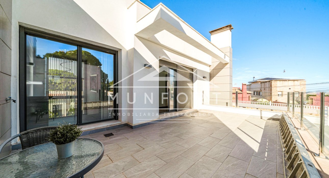 Återförsäljning - Lyxvillor -
Torrevieja - Los Balcones - Torrevieja