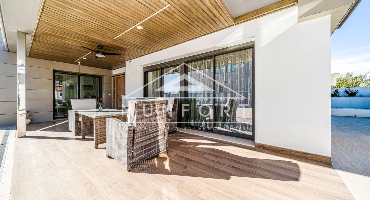 Återförsäljning - Lyxvillor -
Torrevieja - Los Balcones - Torrevieja