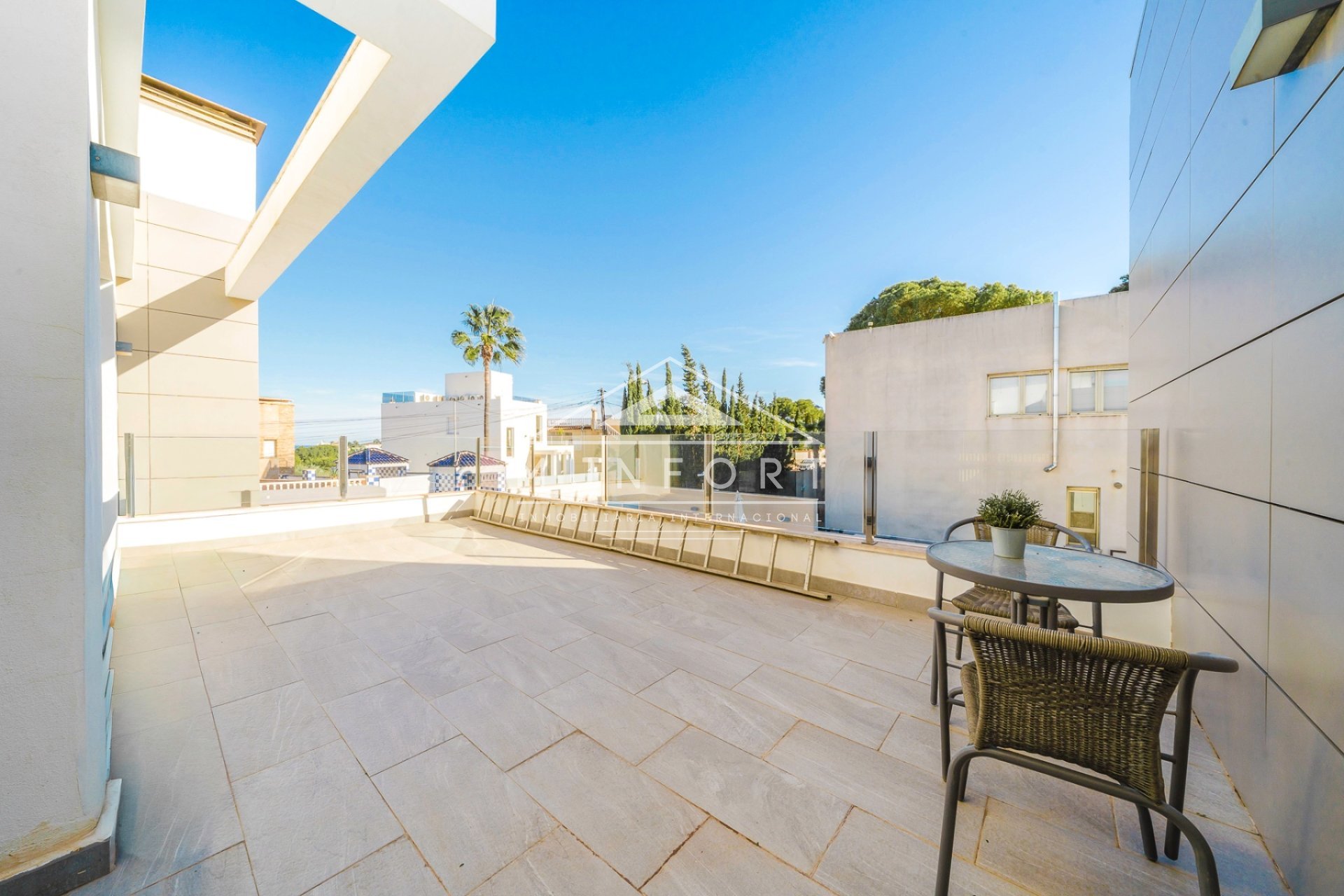 Återförsäljning - Lyxvillor -
Torrevieja - Los Balcones - Torrevieja