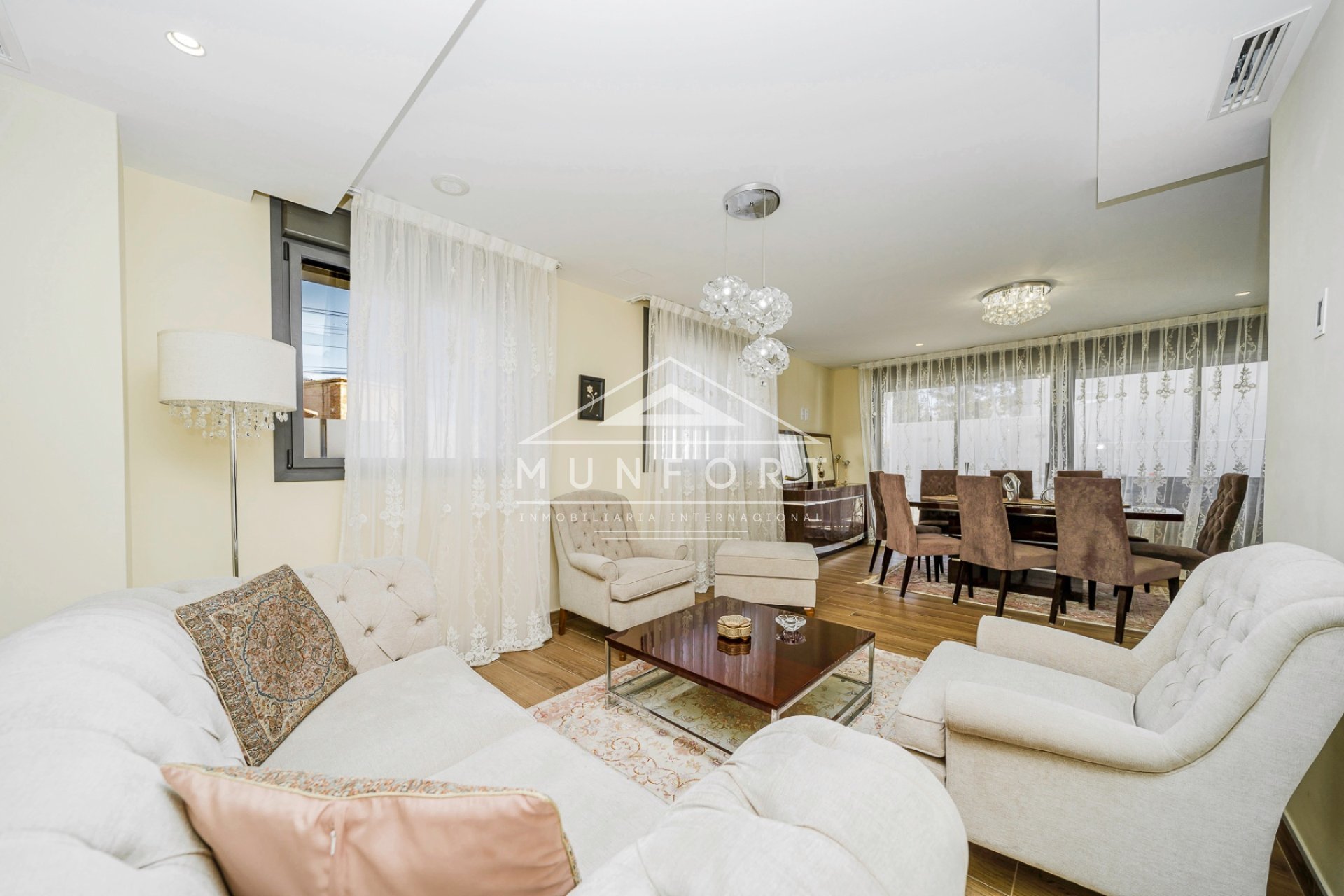 Återförsäljning - Lyxvillor -
Torrevieja - Los Balcones - Torrevieja