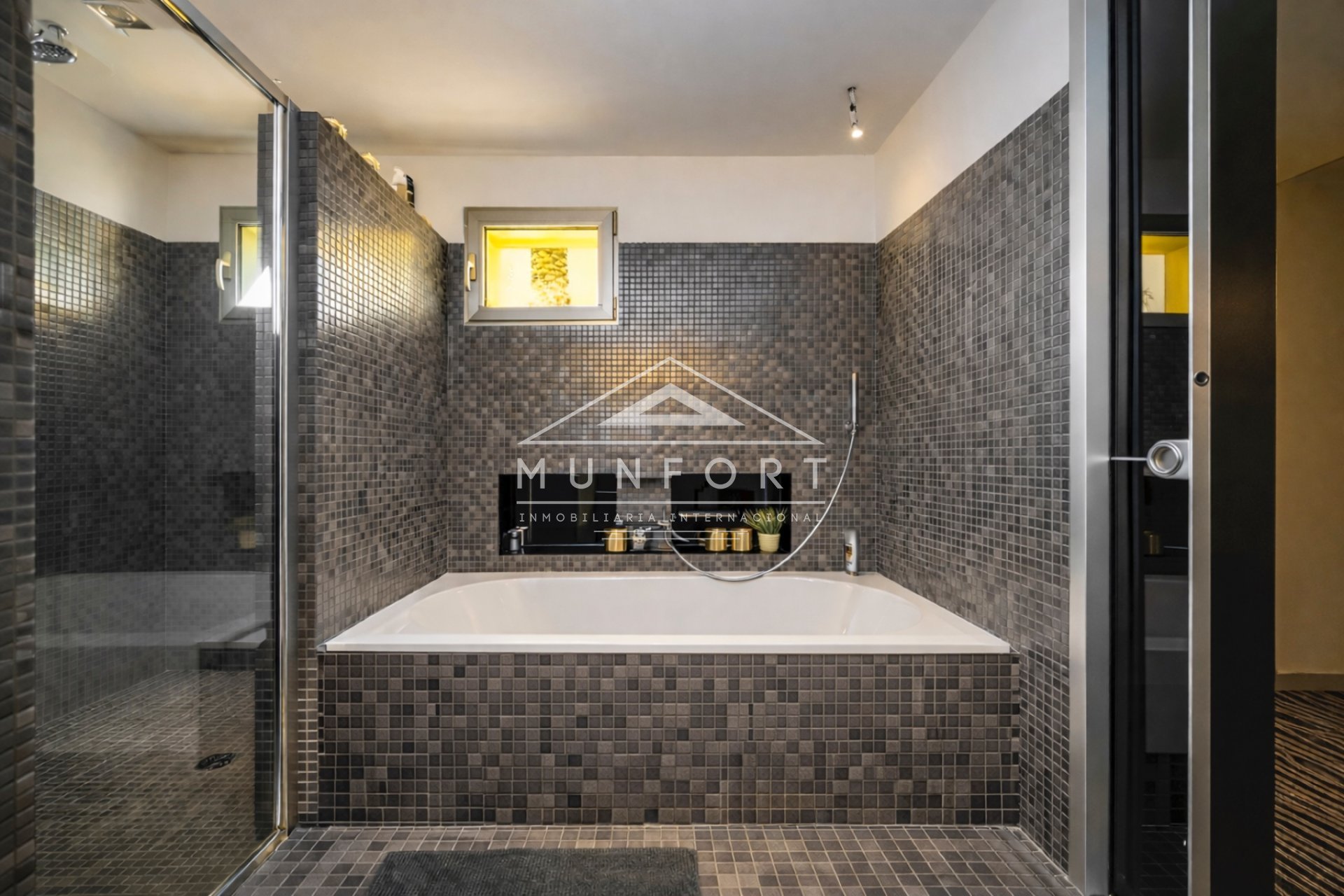 Återförsäljning - Lyxvillor -
Torrevieja - Los Balcones - Torrevieja