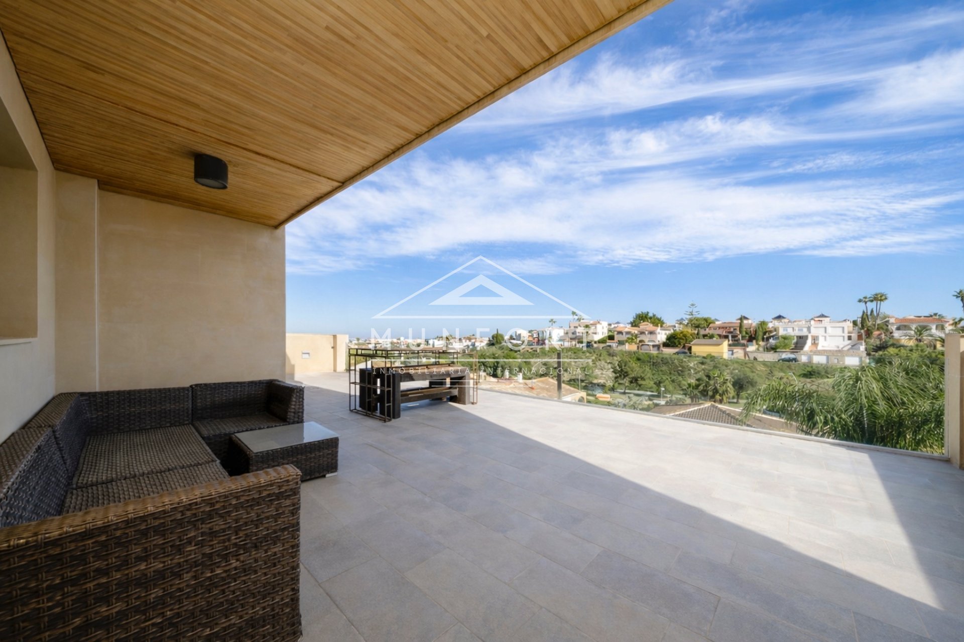 Återförsäljning - Lyxvillor -
Torrevieja - Los Balcones - Torrevieja
