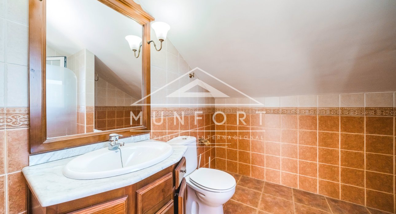 Återförsäljning - Radhus -
Balsicas