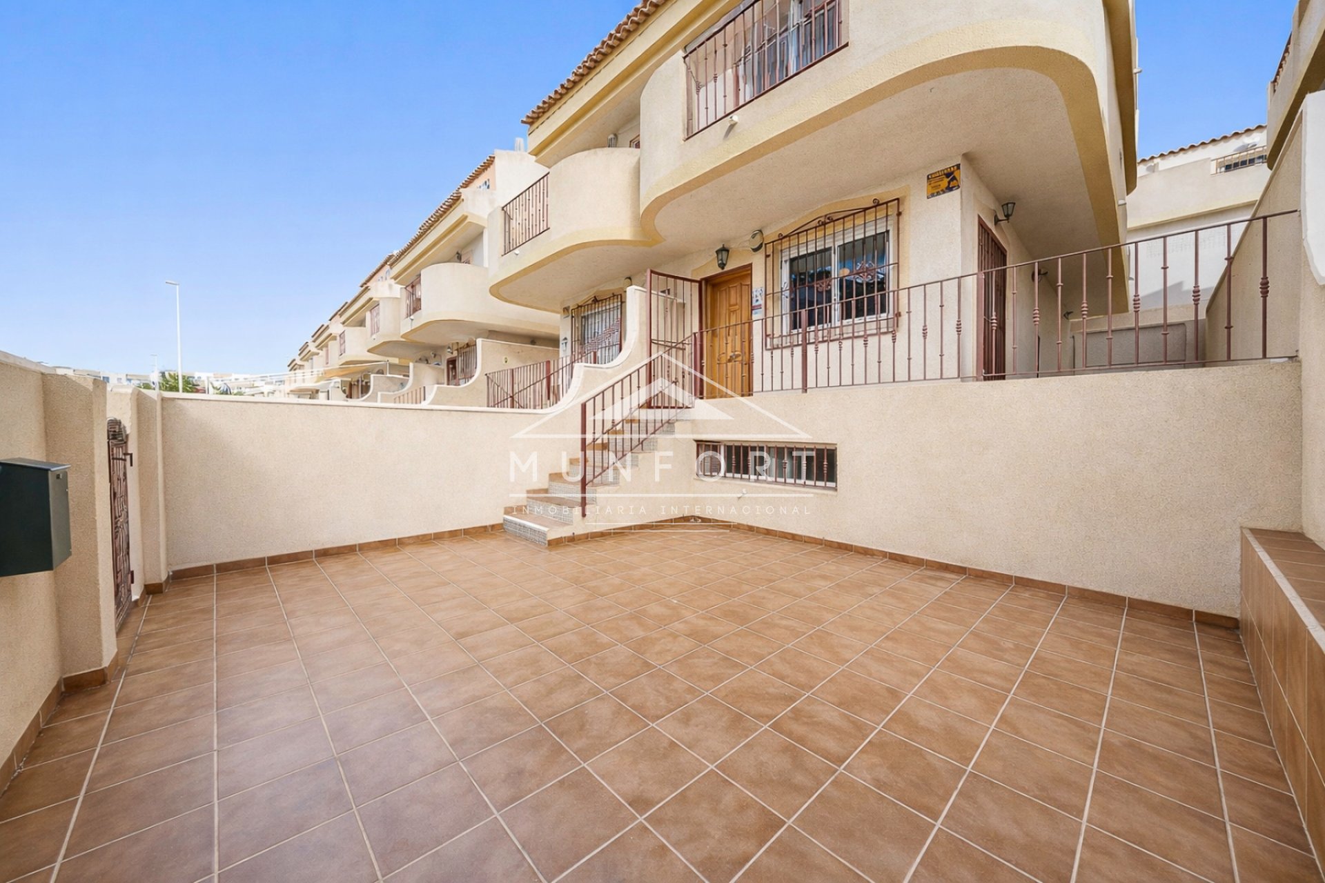 Återförsäljning - Radhus -
Orihuela Costa - La Zenia