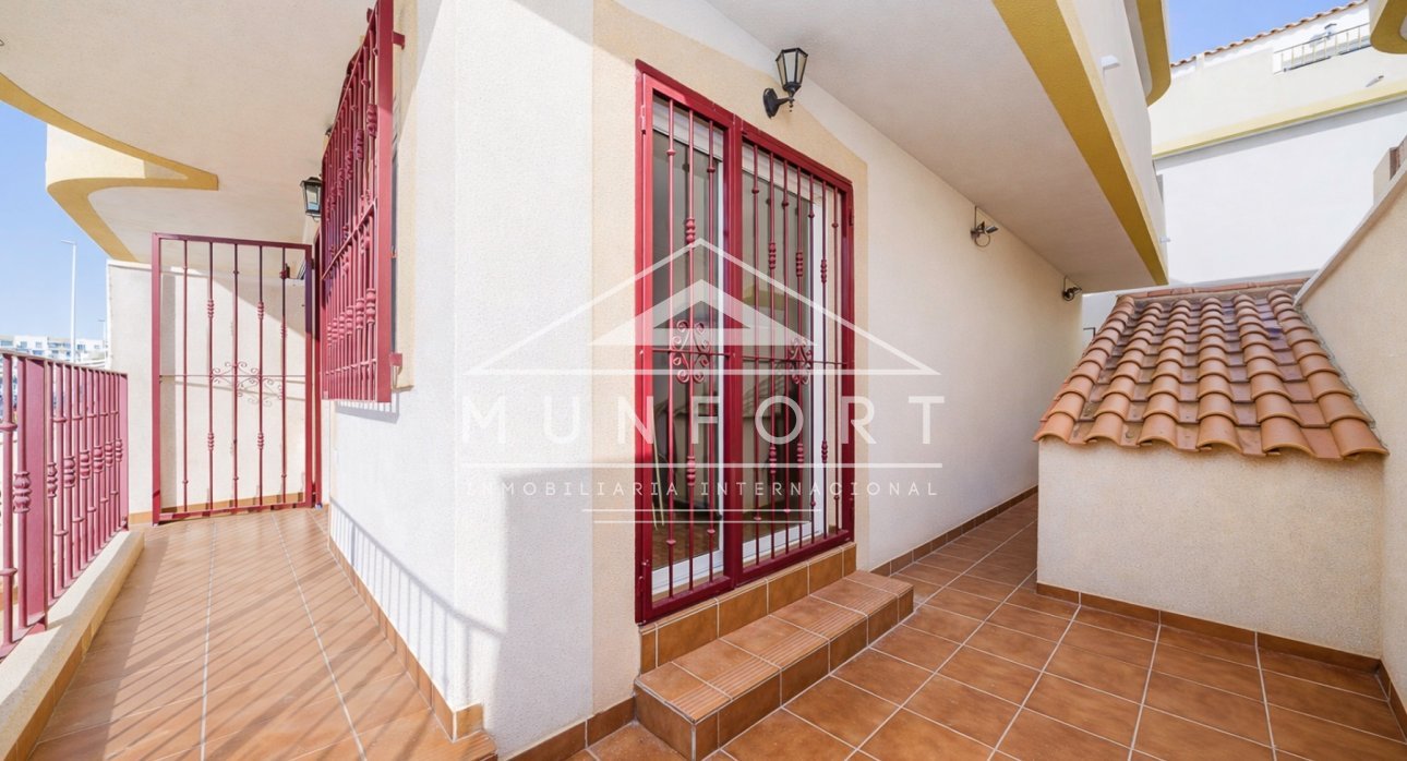 Återförsäljning - Radhus -
Orihuela Costa - La Zenia