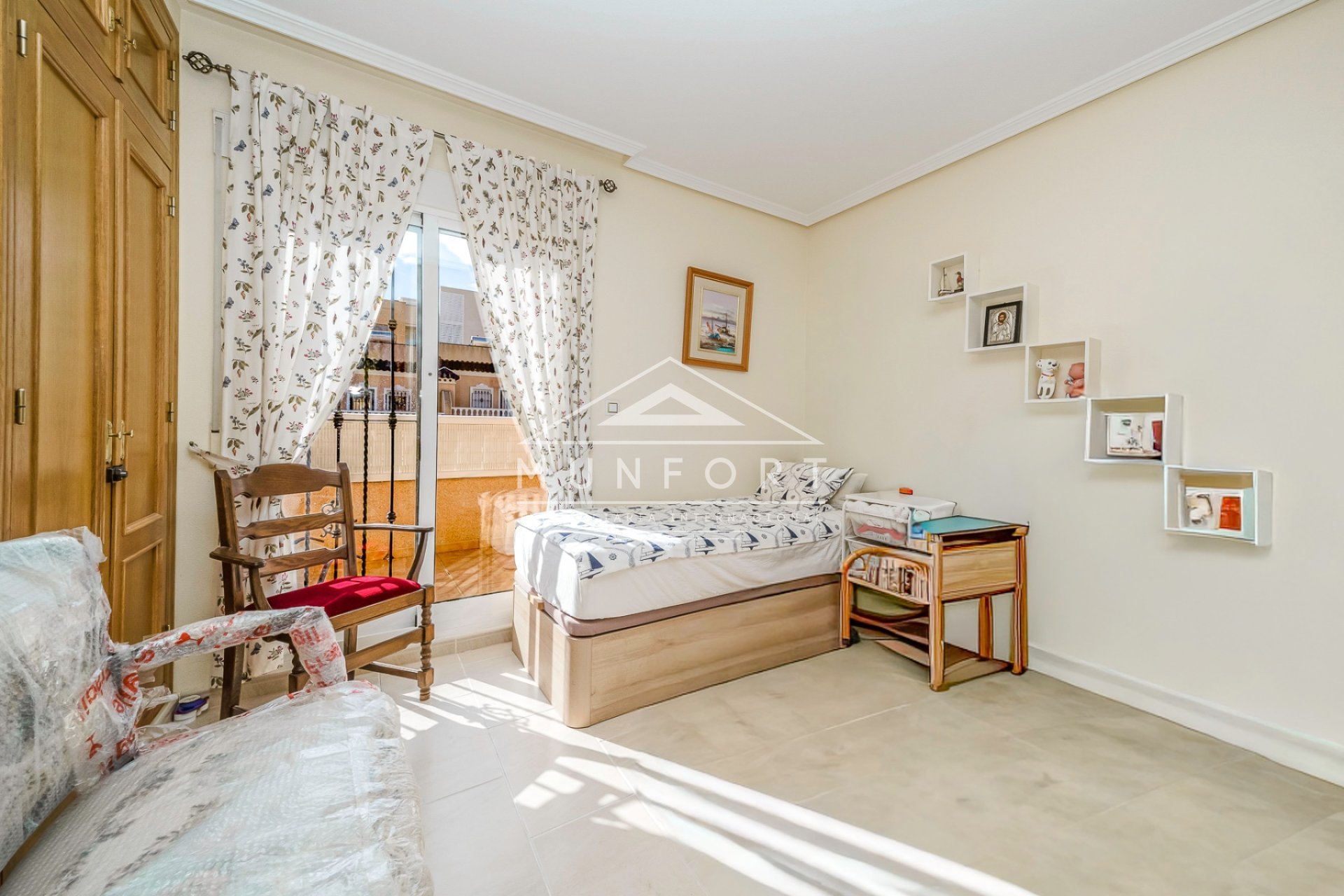 Återförsäljning - Radhus -
Orihuela Costa - Villamartin