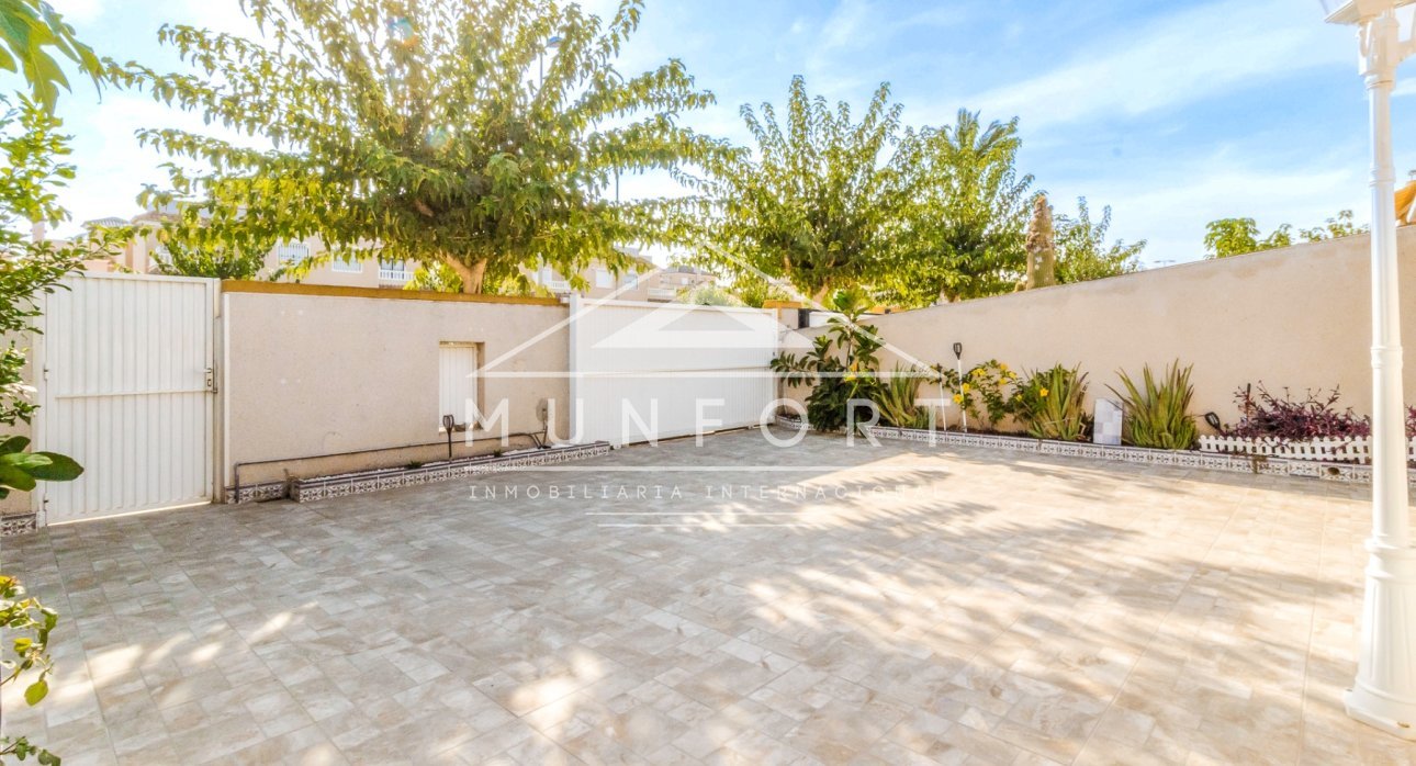 Återförsäljning - Radhus -
Pilar de la Horadada - Torre de la Horadada