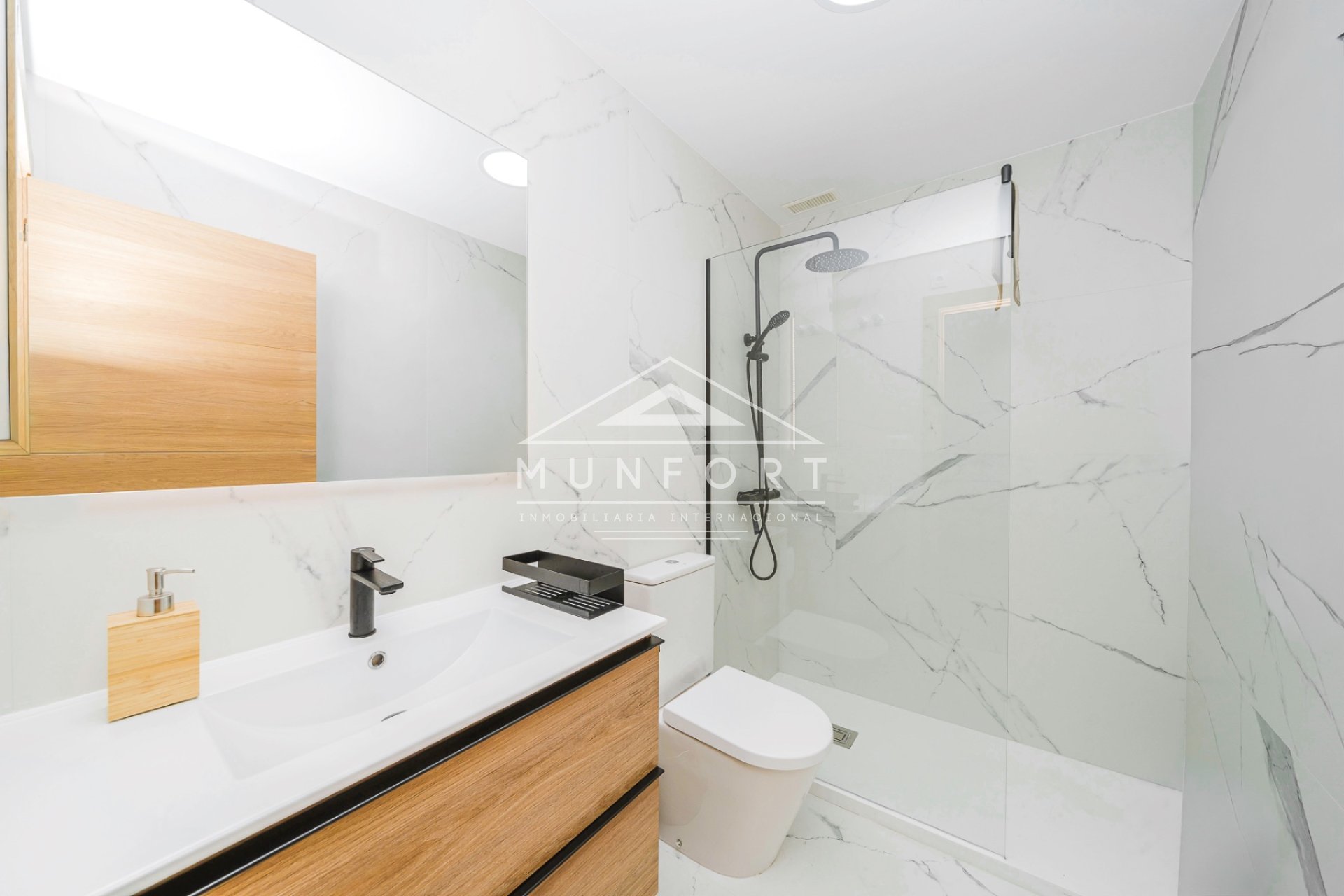 Återförsäljning - Radhus -
Pilar de la Horadada - Torre de la Horadada