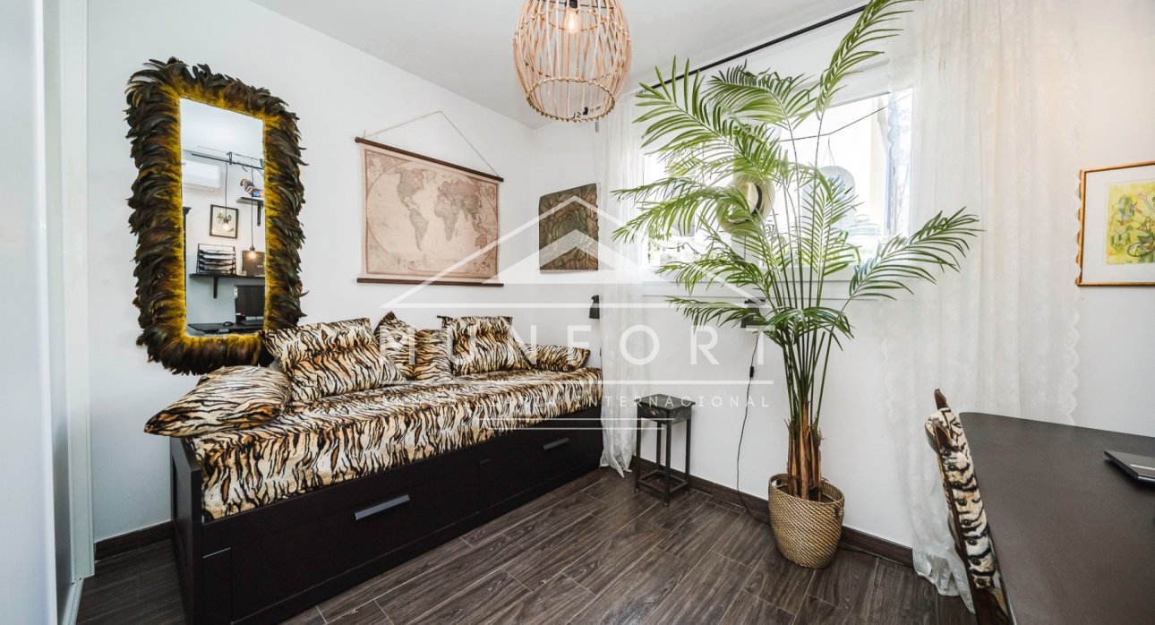 Återförsäljning - Radhus -
Pilar de la Horadada - Torre de la Horadada