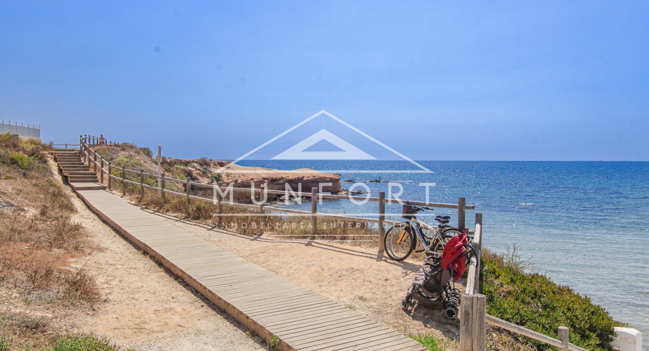 Återförsäljning - Radhus -
Pilar de la Horadada - Torre de la Horadada