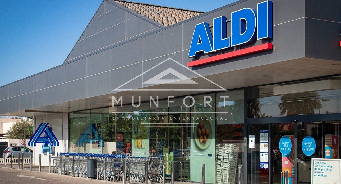 Återförsäljning - Radhus -
Pilar de la Horadada