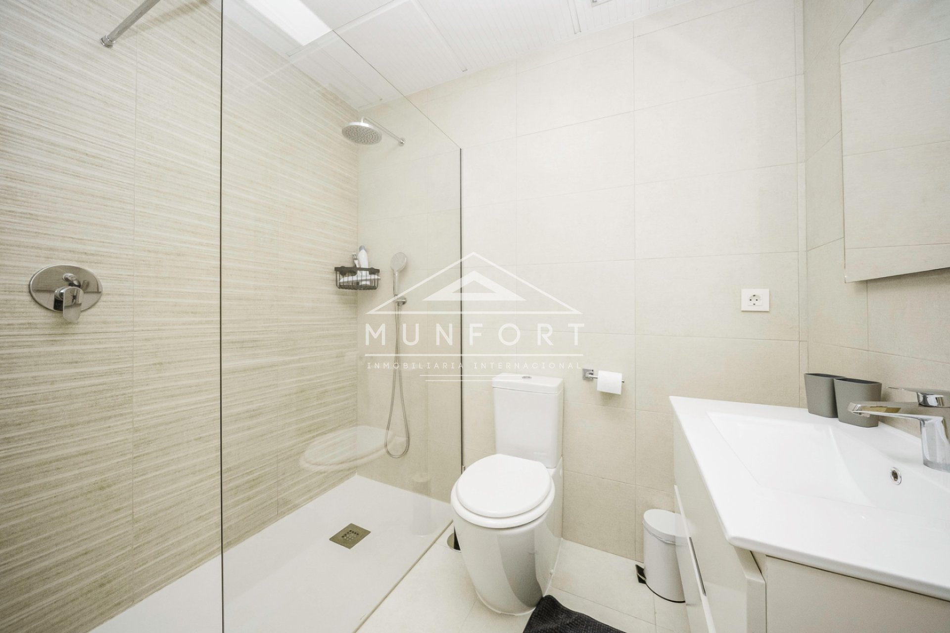 Återförsäljning - Radhus -
Pilar de la Horadada