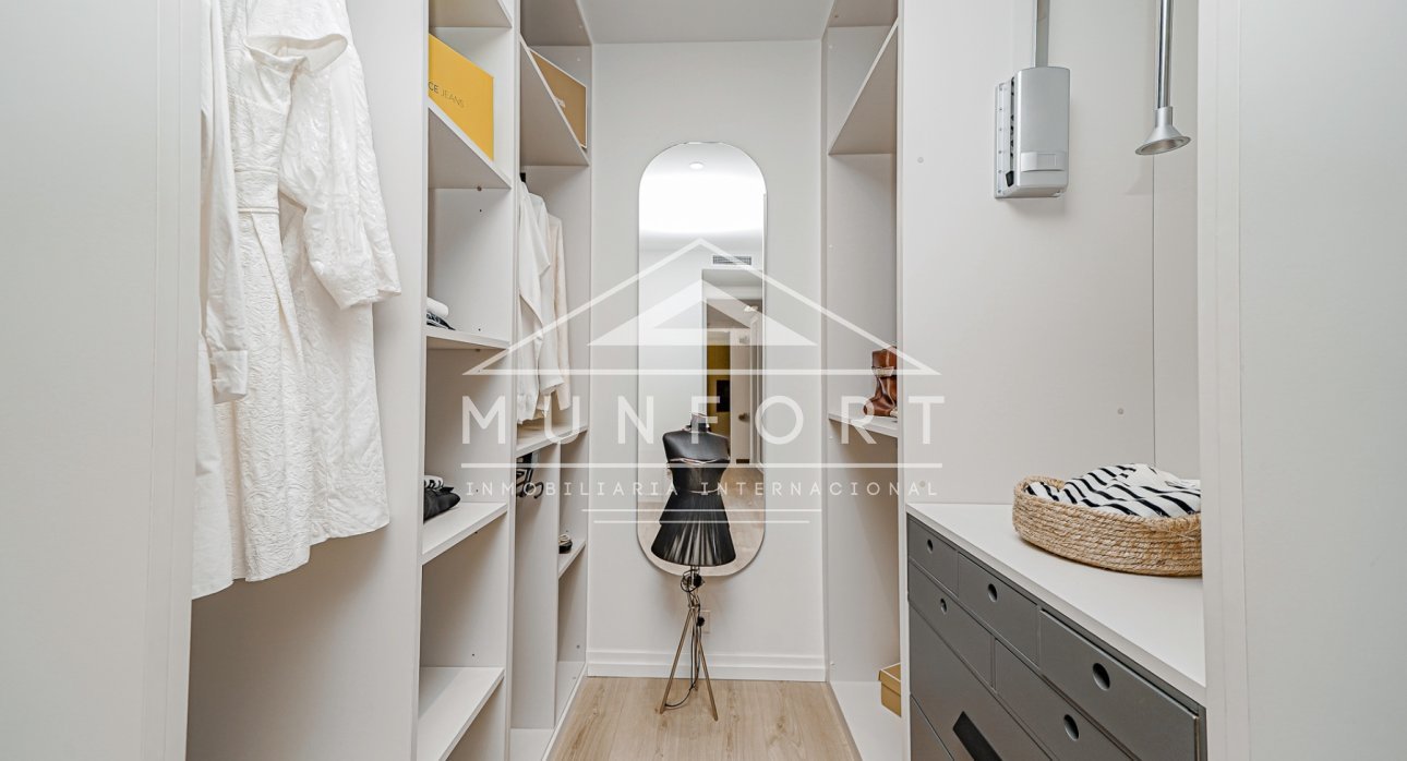 Återförsäljning - Radhus -
Pilar de la Horadada