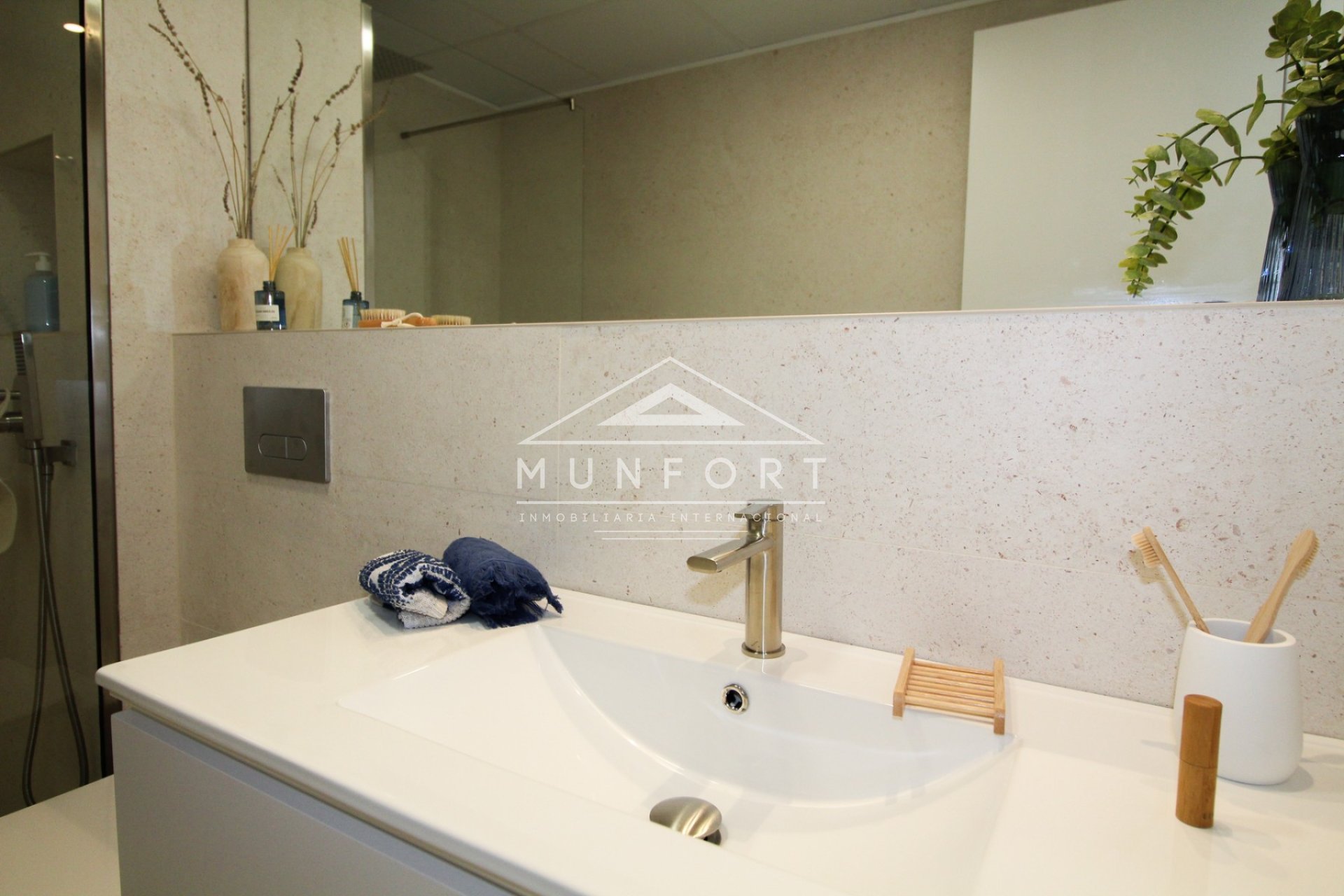 Återförsäljning - Radhus -
Pilar de la Horadada