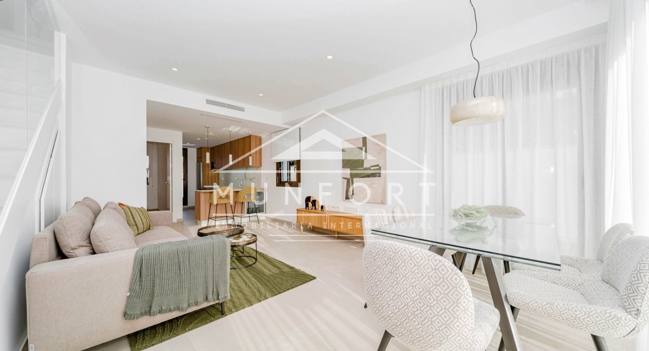 Återförsäljning - Radhus -
Pilar de la Horadada