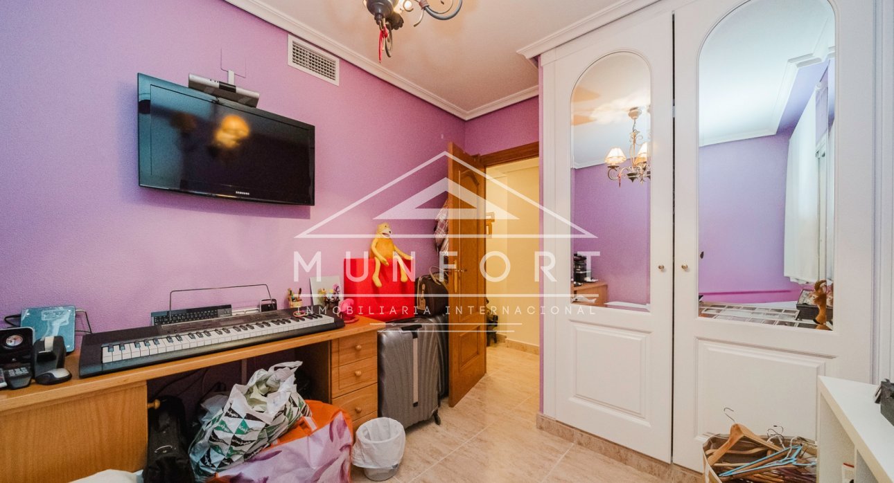 Återförsäljning - Radhus -
Pilar de la Horadada