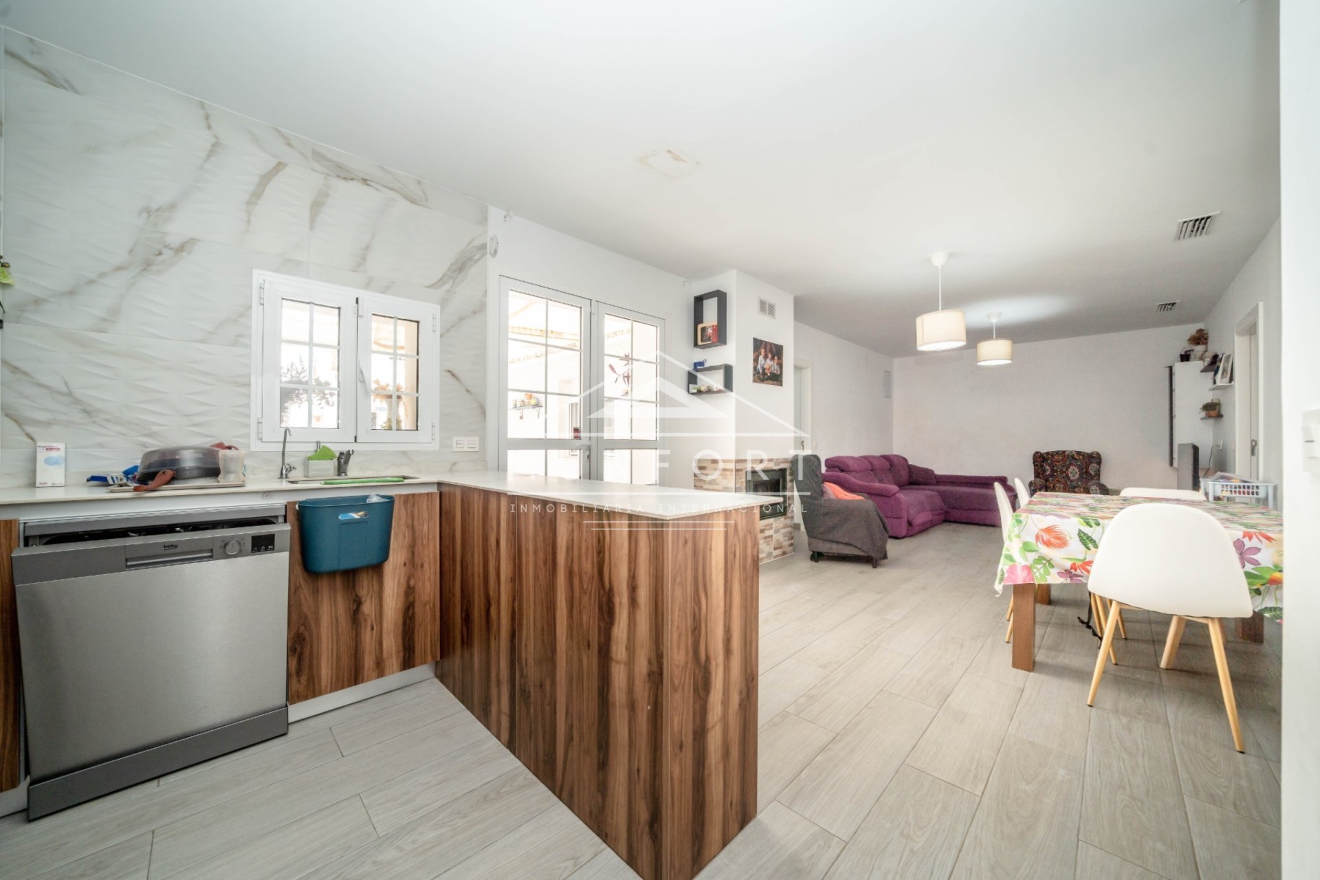 Återförsäljning - Radhus -
Pilar de la Horadada