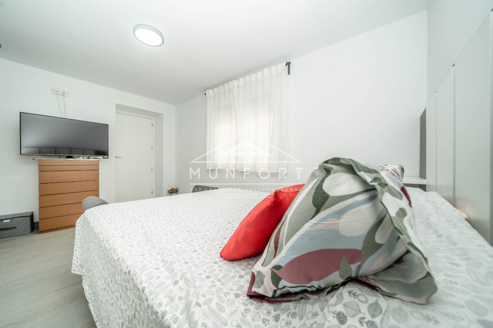 Återförsäljning - Radhus -
Pilar de la Horadada