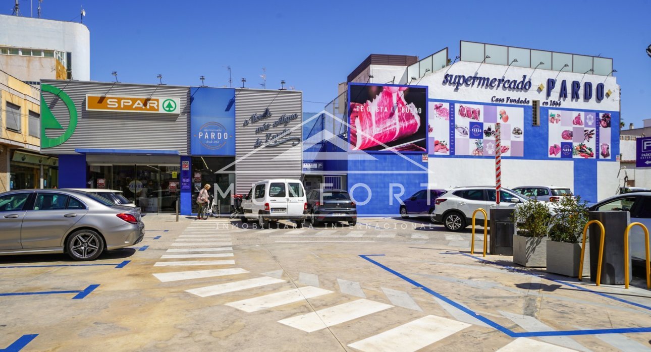 Återförsäljning - Radhus -
San Javier