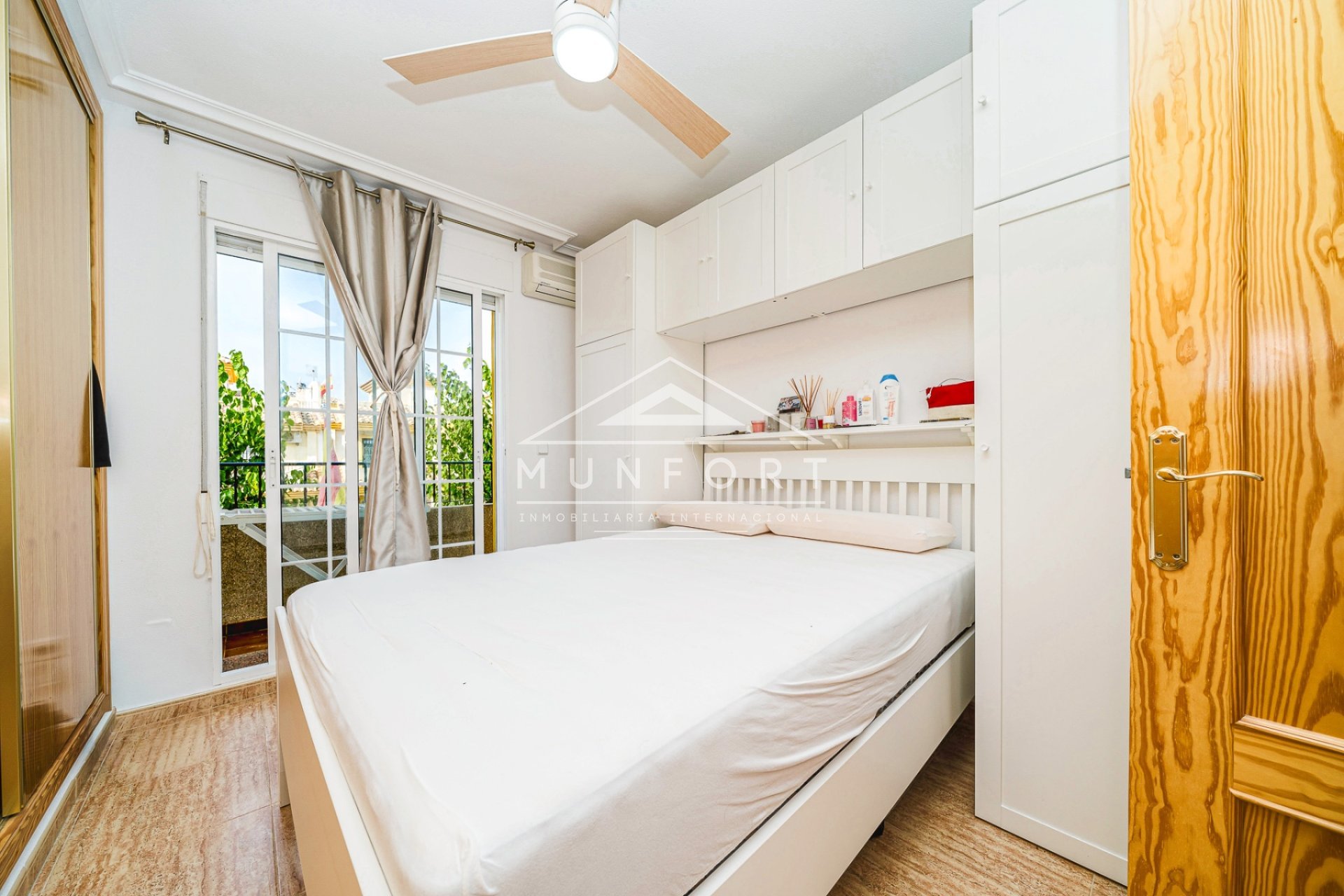 Återförsäljning - Radhus -
San Javier